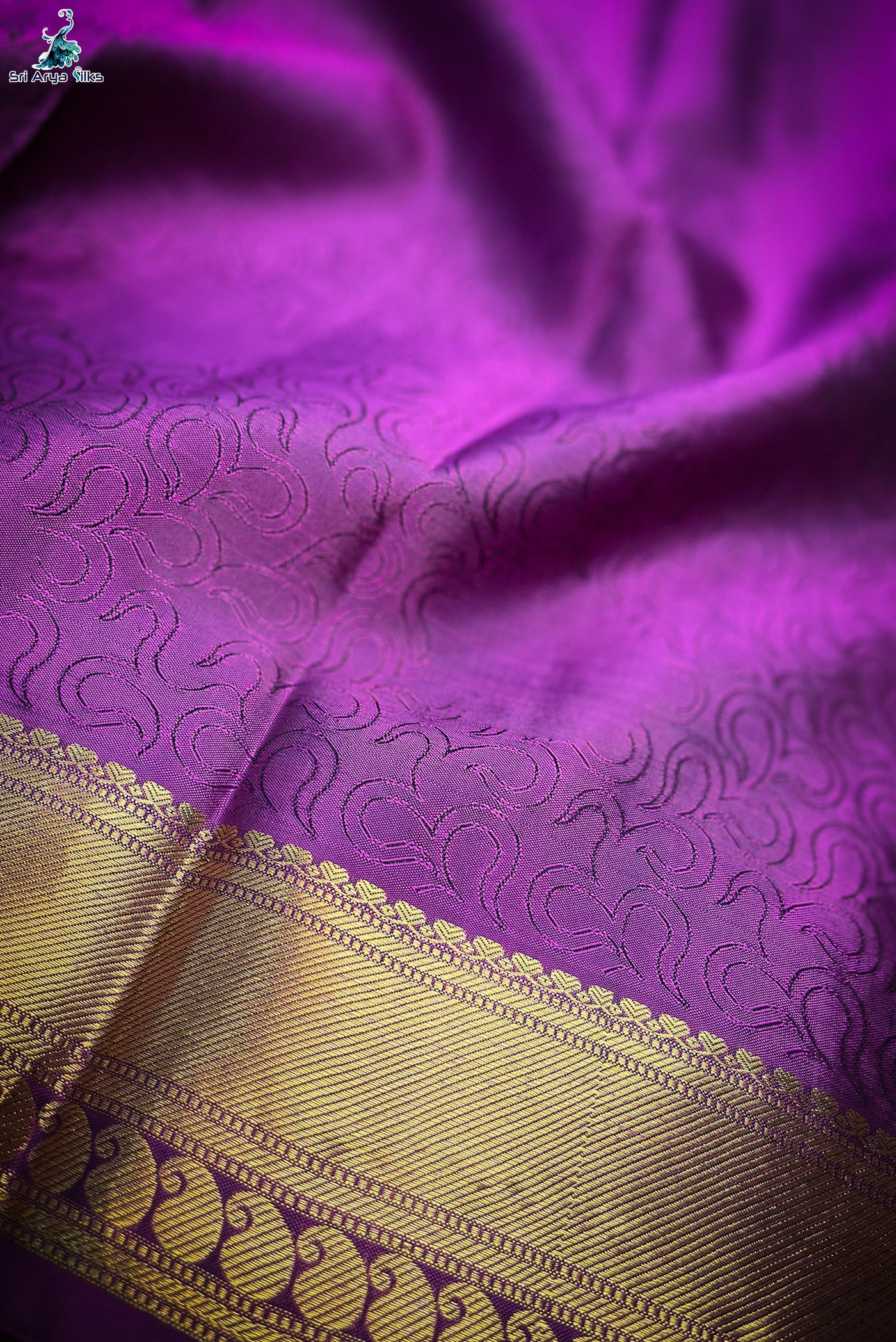 Grey Embosed Saree With Purple Blouse & Buttas Pattern