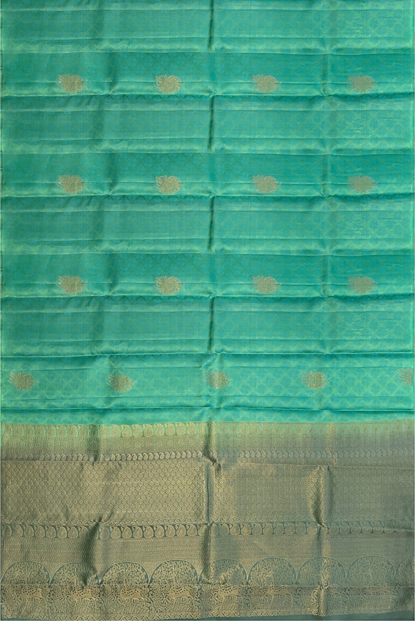 Dark Pista Green and Light Greyish Green Pure Kanchipuram Silk Saree