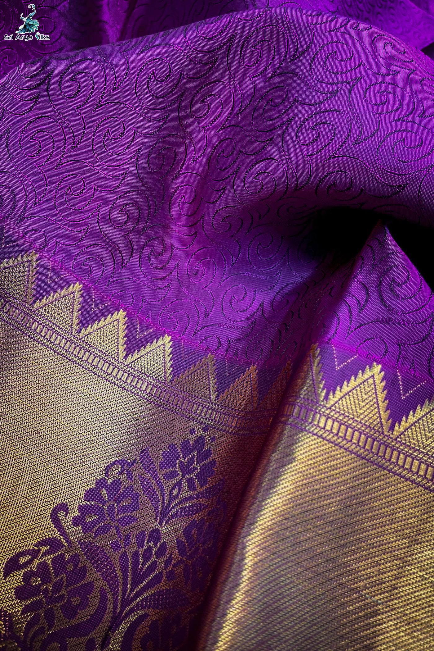 Black & Magenta Brocade Pure Kanchivaram Silk Saree