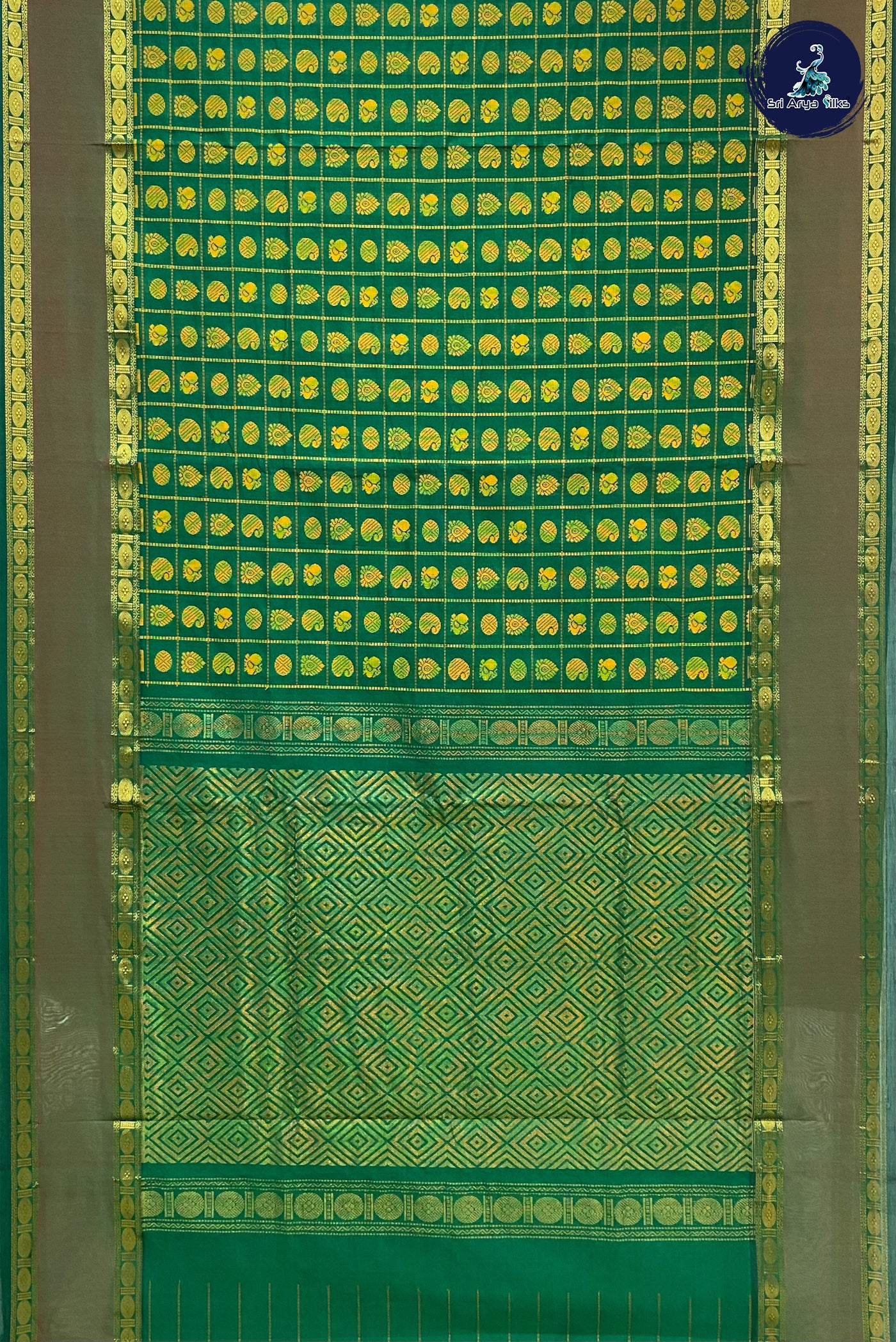 Green Semi Silk Cotton Saree With 1000 Butta Pattern