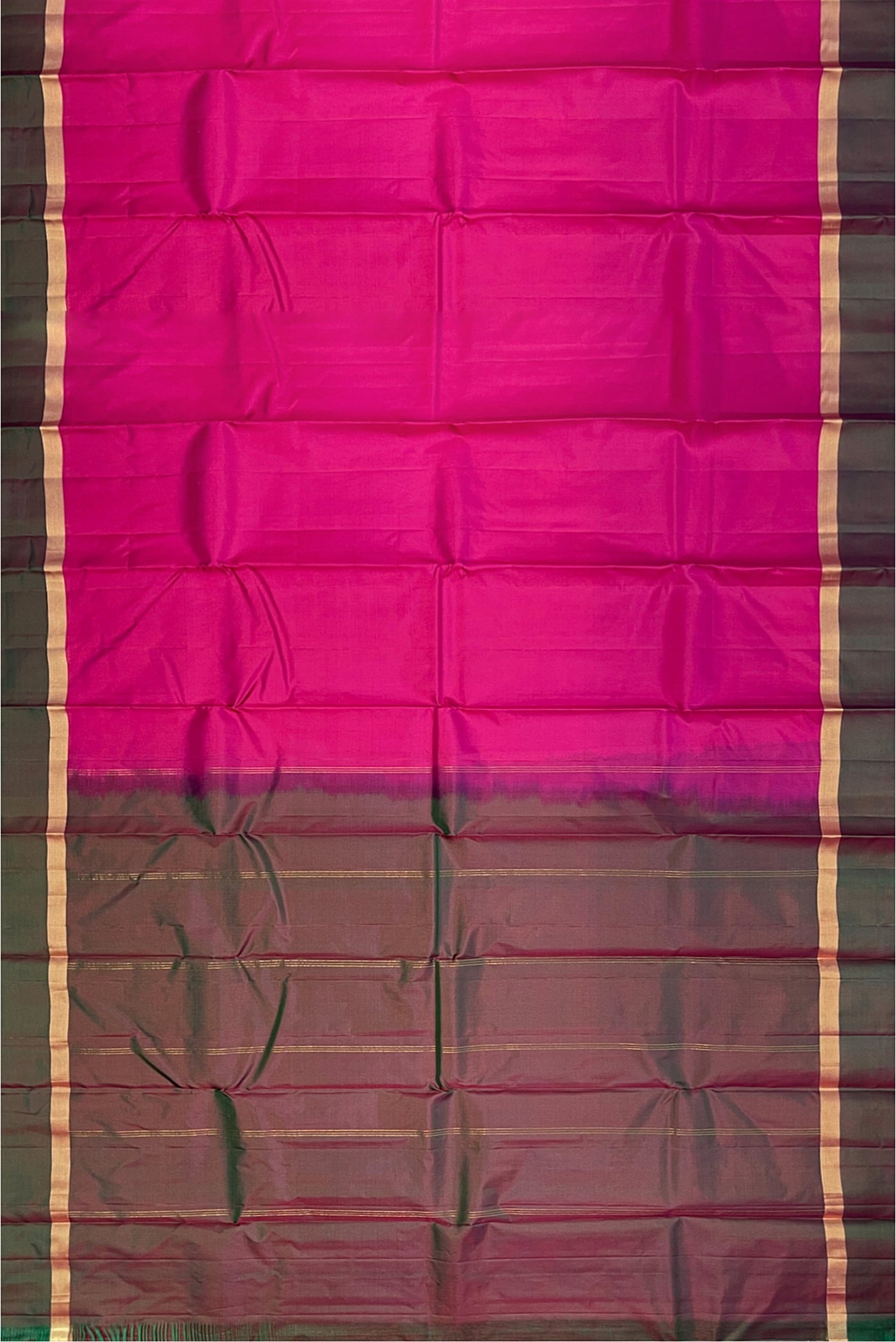 Magenta Pink Light Weight Silk Saree With Plain Pattern