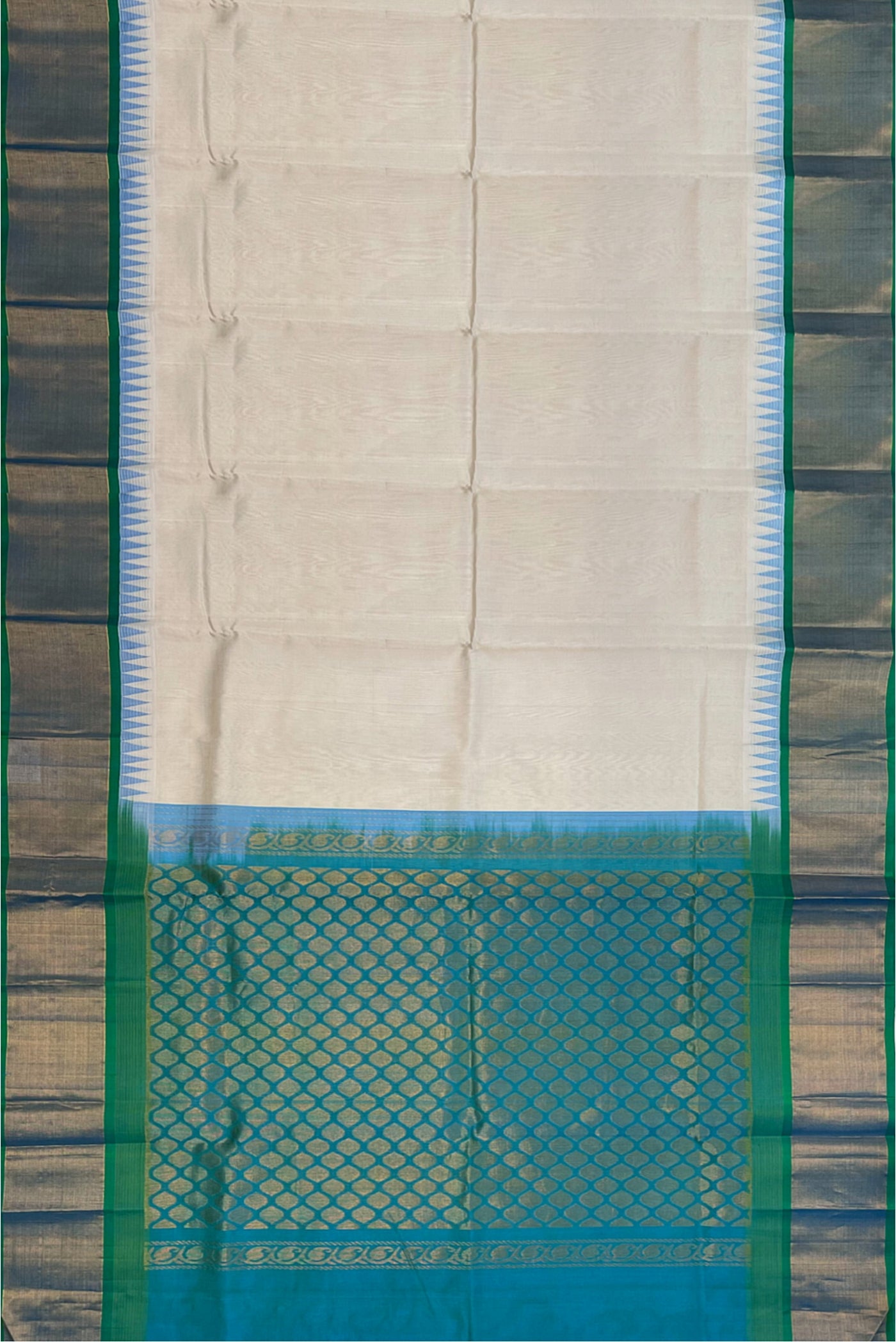 Off White Korvai Silk Cotton Saree With Plain Pattern