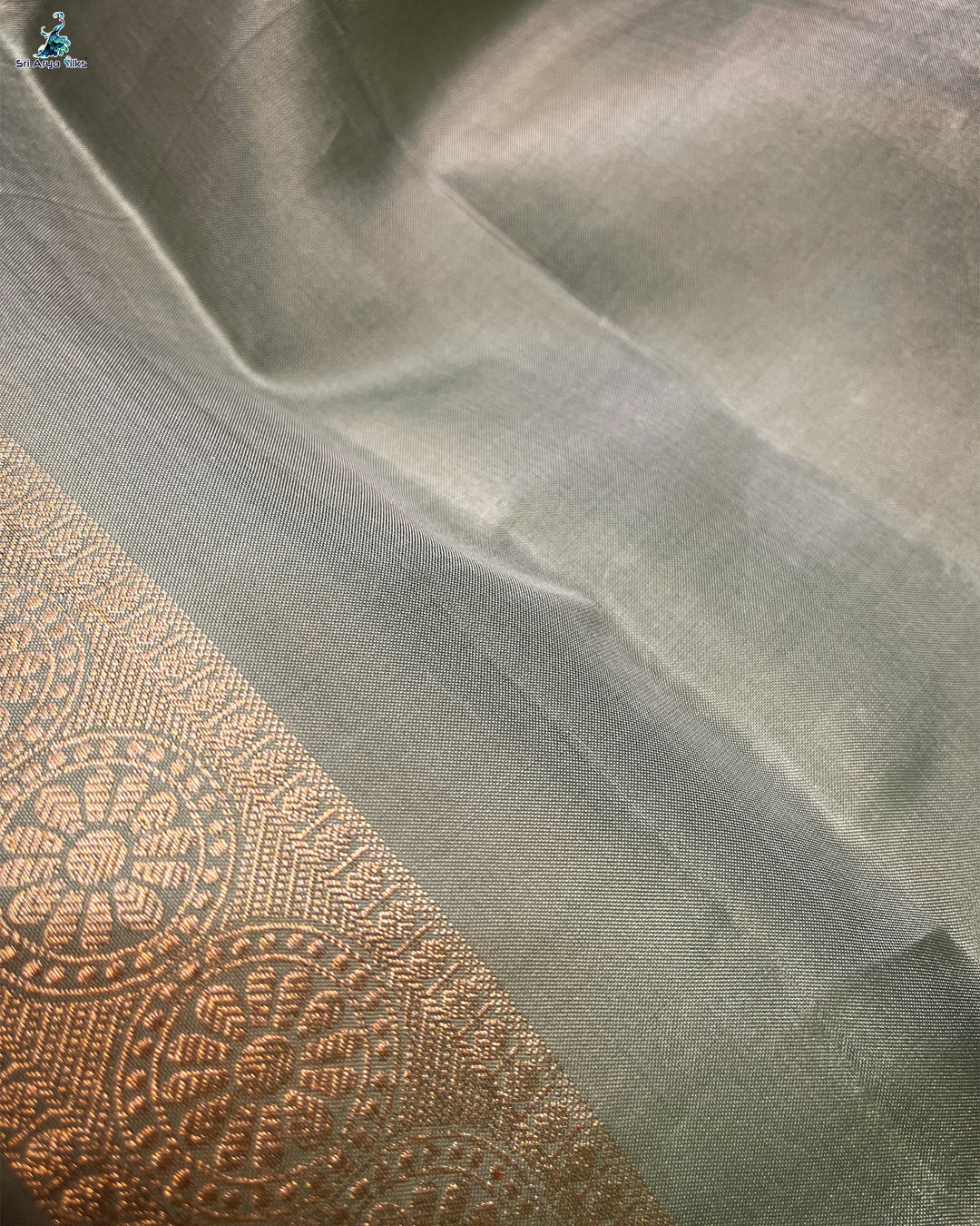 Dark Pista Green and Light Greyish Green Pure Kanchipuram Silk Saree