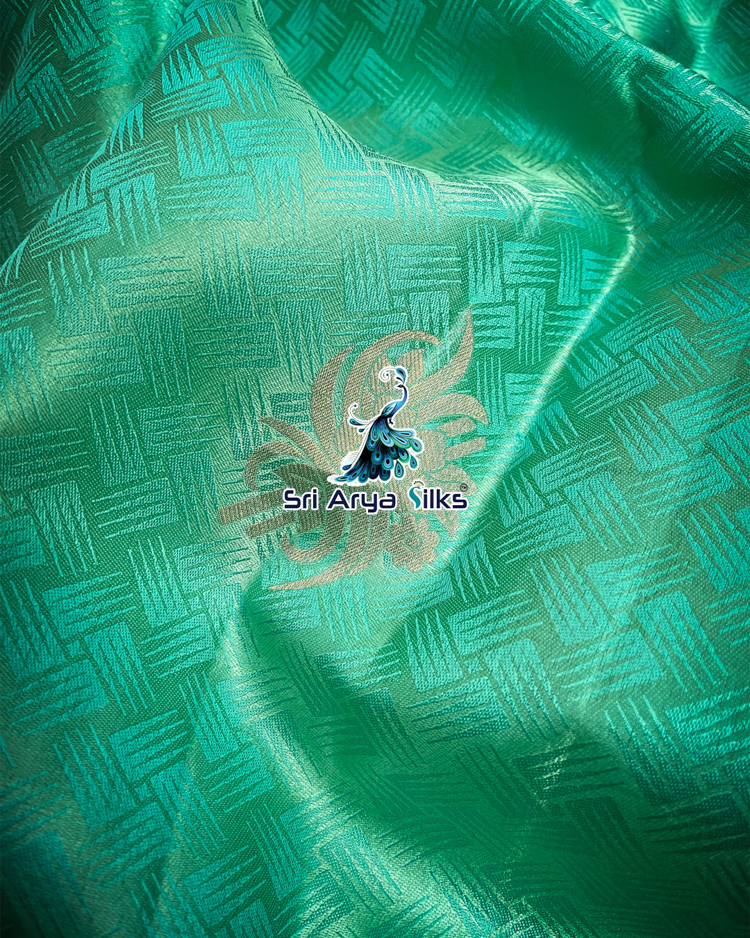Dark Pista Green and Light Greyish Green Pure Kanchipuram Silk Saree