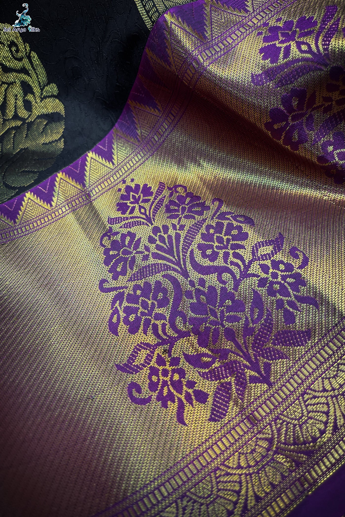 Black & Magenta Brocade Pure Kanchivaram Silk Saree