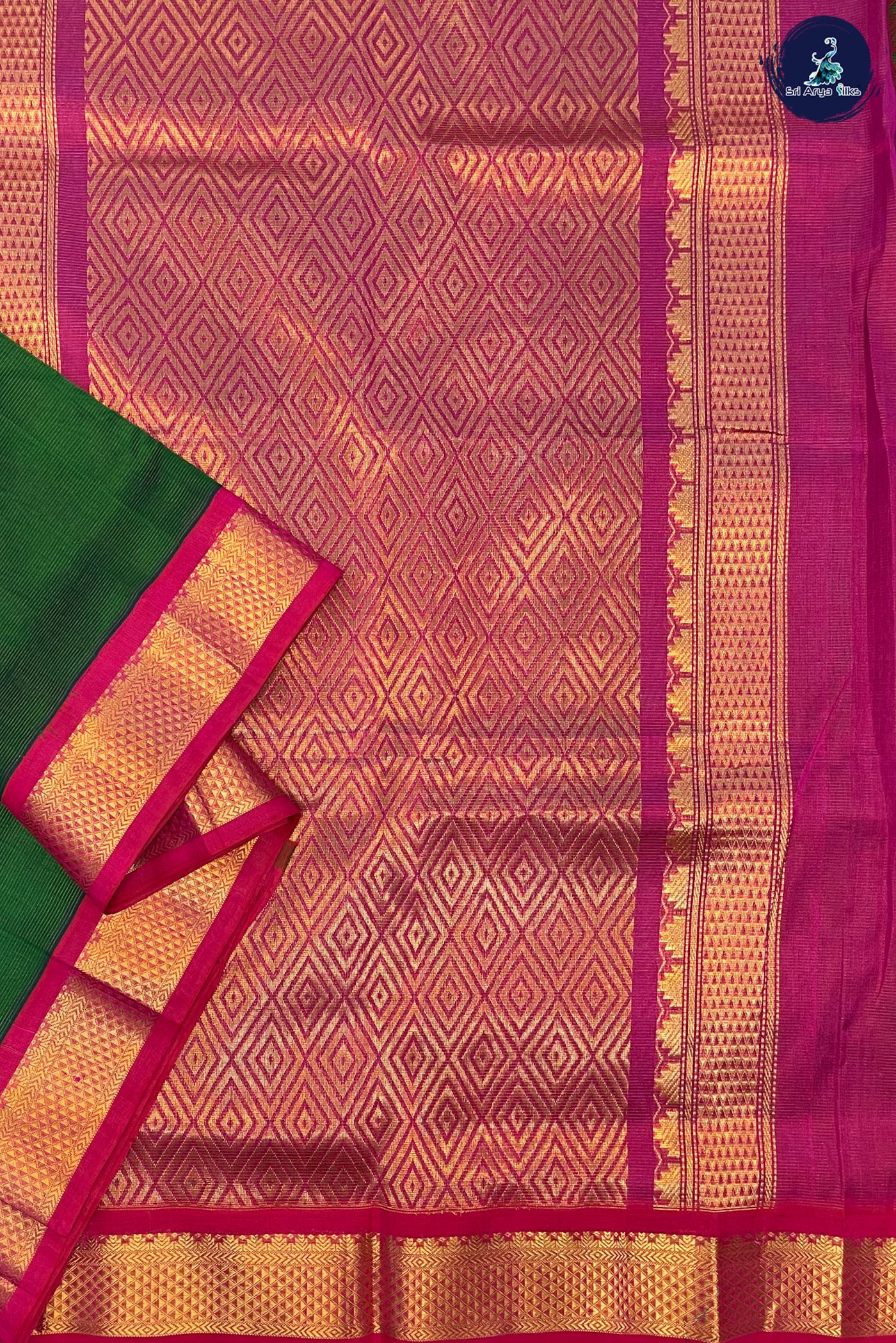 Green Vaira Oosi Saree With Vaira Oosi Pattern