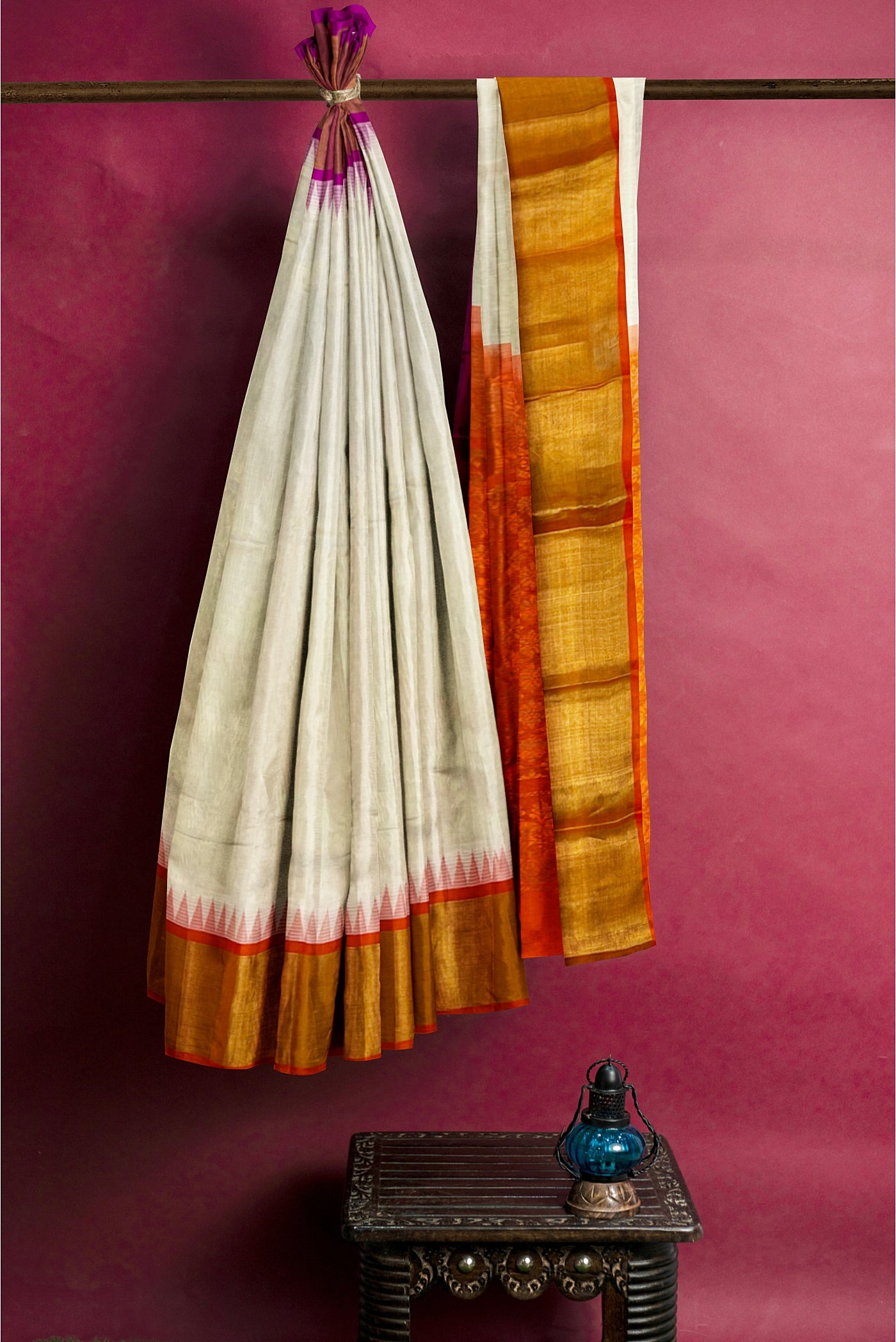 Off White Korvai Silk Cotton Saree With Plain Pattern