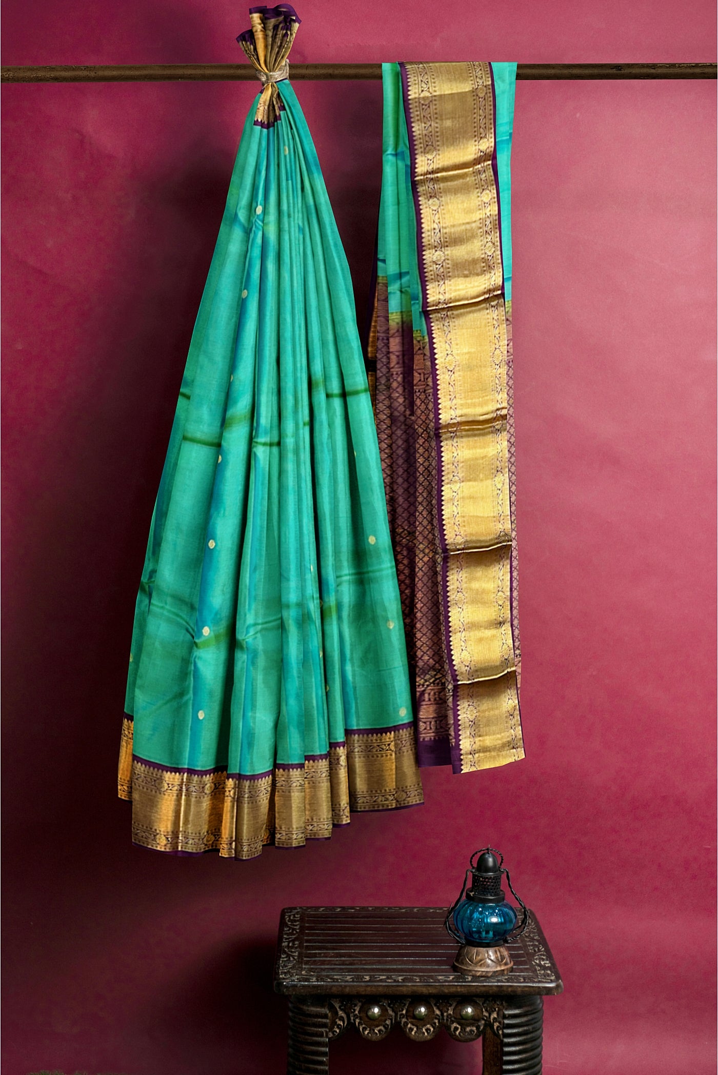 Turquoise Korvai Contrast Silk Saree With Buttas Pattern