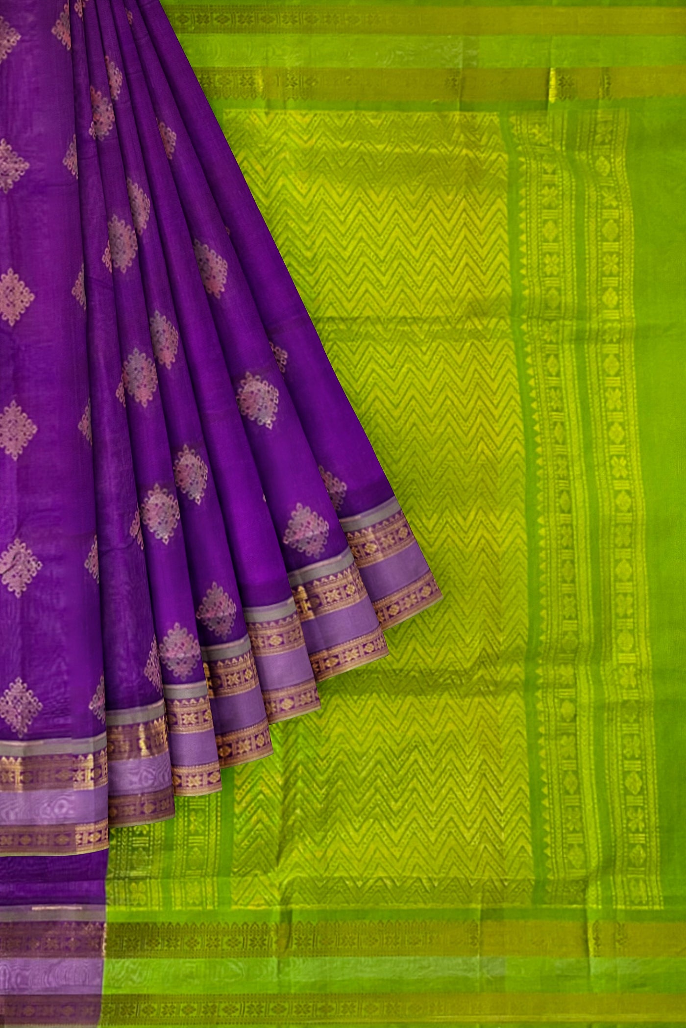 Purple Silk Cotton Saree With Kolam Butta Pattern