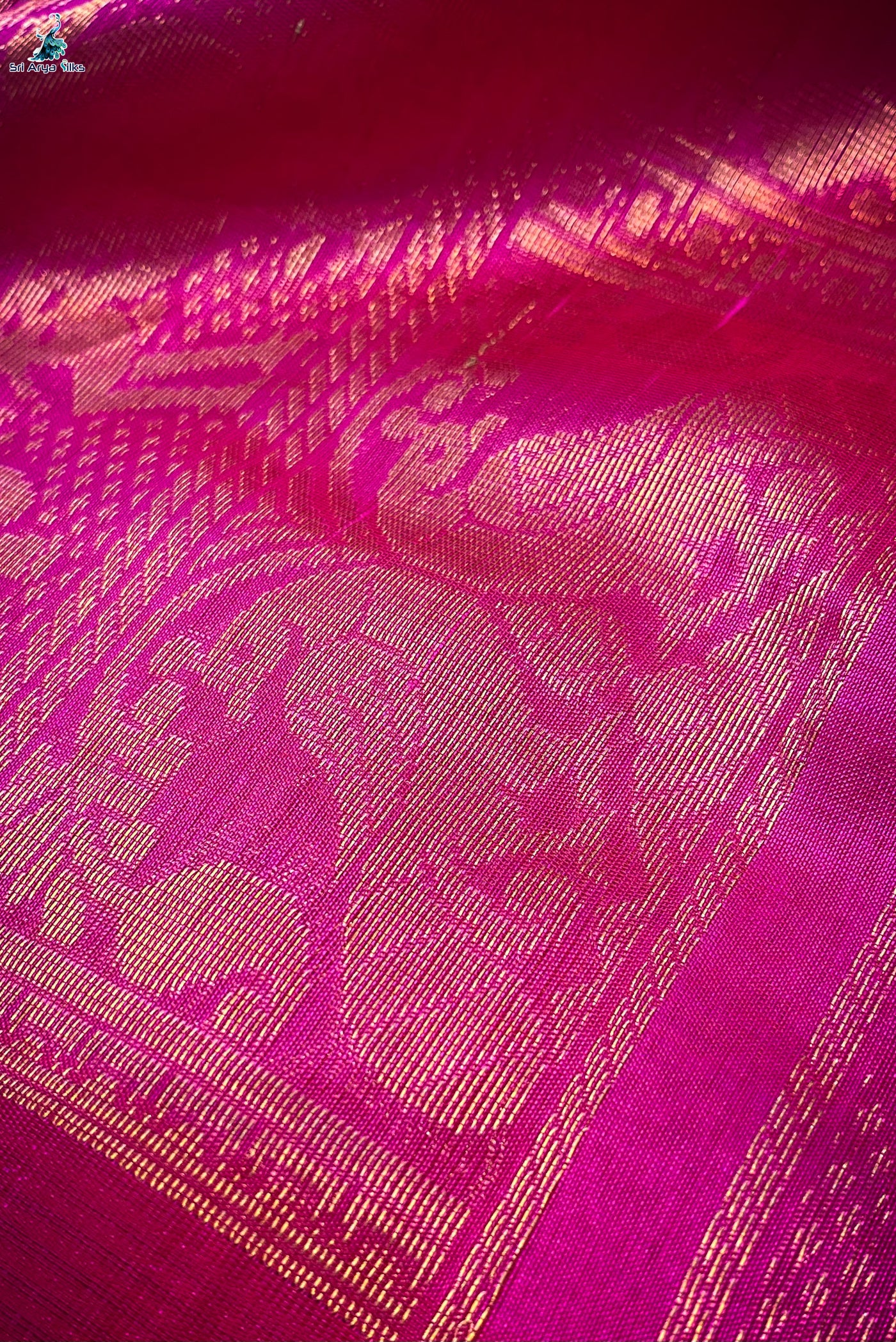 Beige Korvai Silk Cotton Saree With Plain Pattern