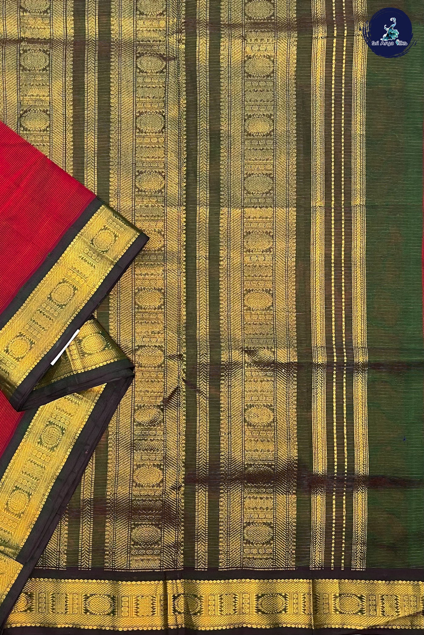 Arakku Vaira Oosi Saree With Vaira Oosi Pattern