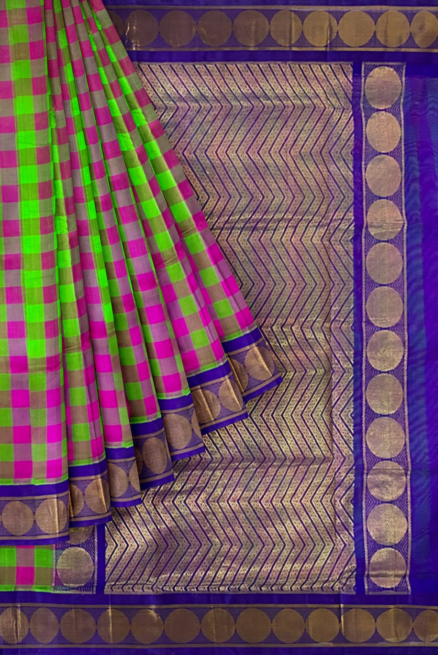Multi Checked Saree With Checked Pattern