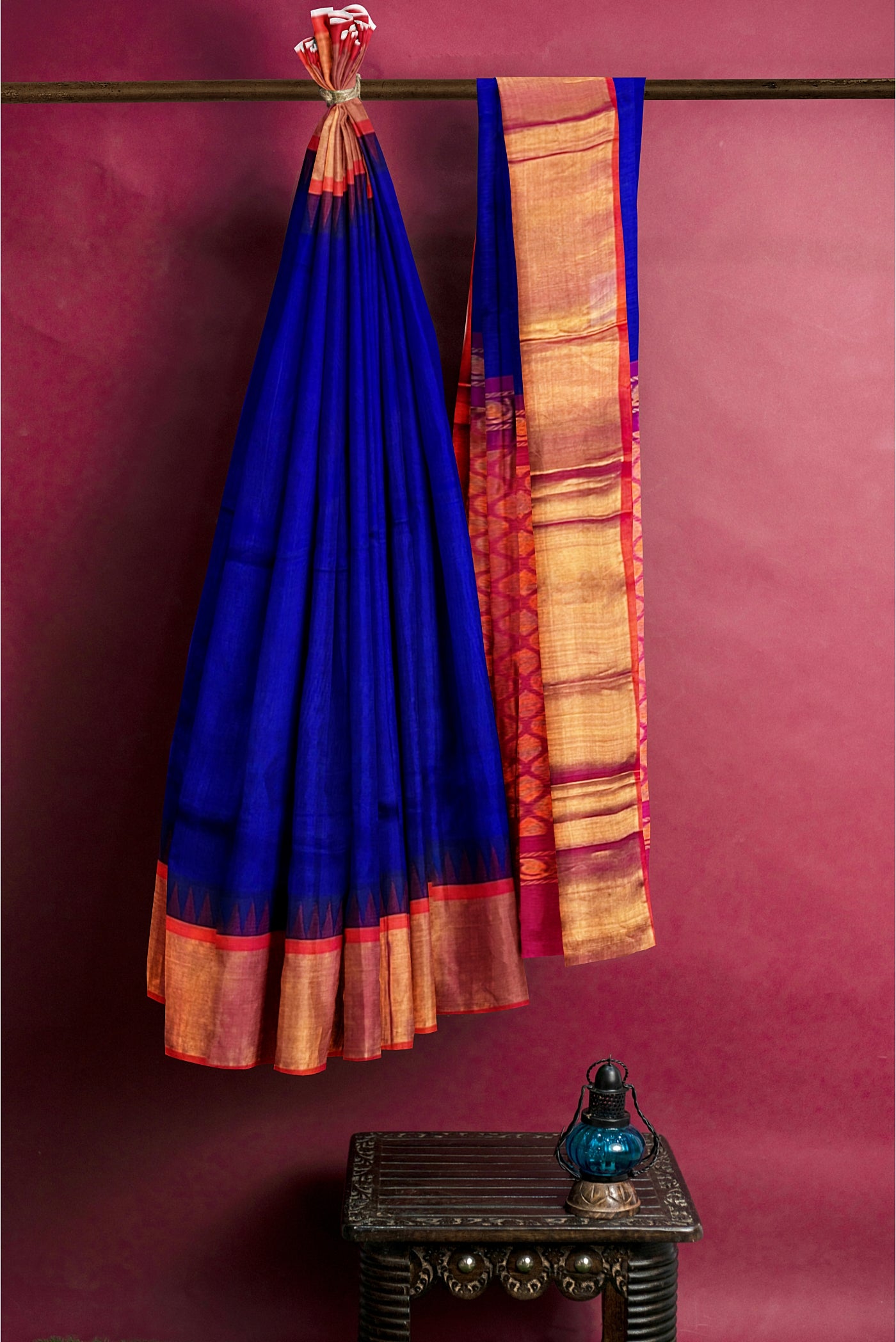 Navy Blue Korvai Silk Cotton Saree With Plain Pattern