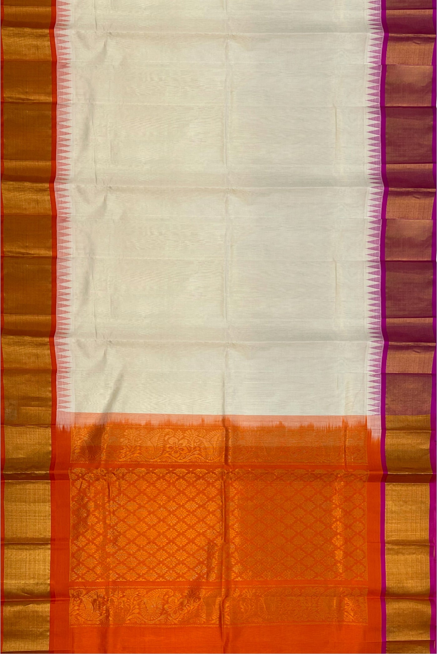 Off White Korvai Silk Cotton Saree With Plain Pattern