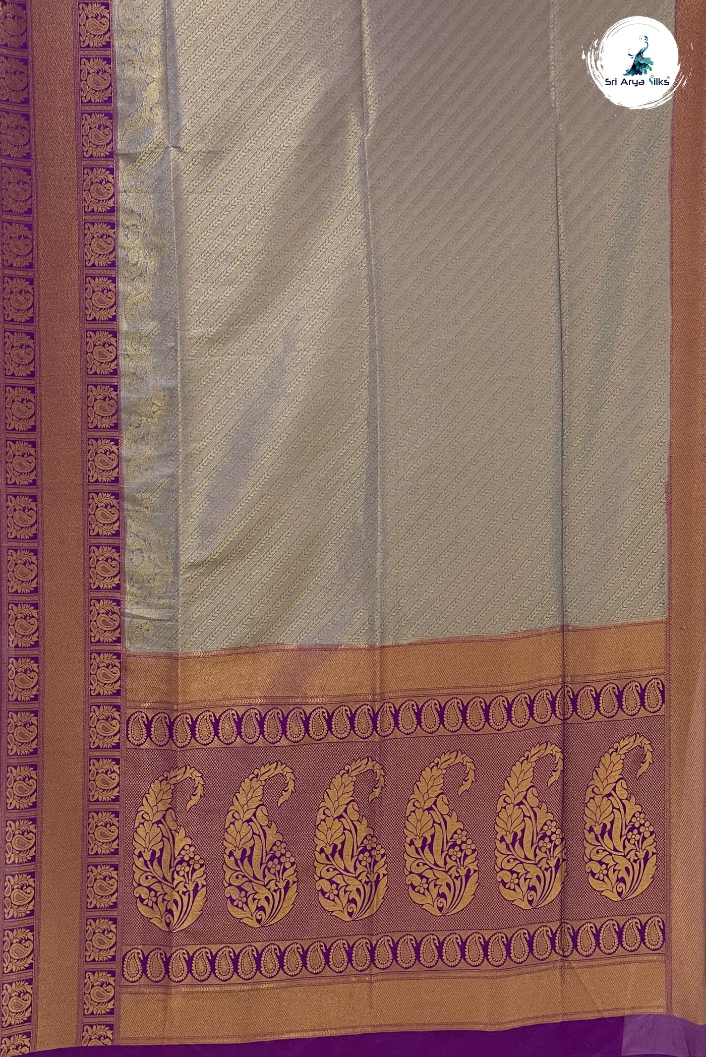 Grey Semi Banarasi Saree With Jacquard Pattern