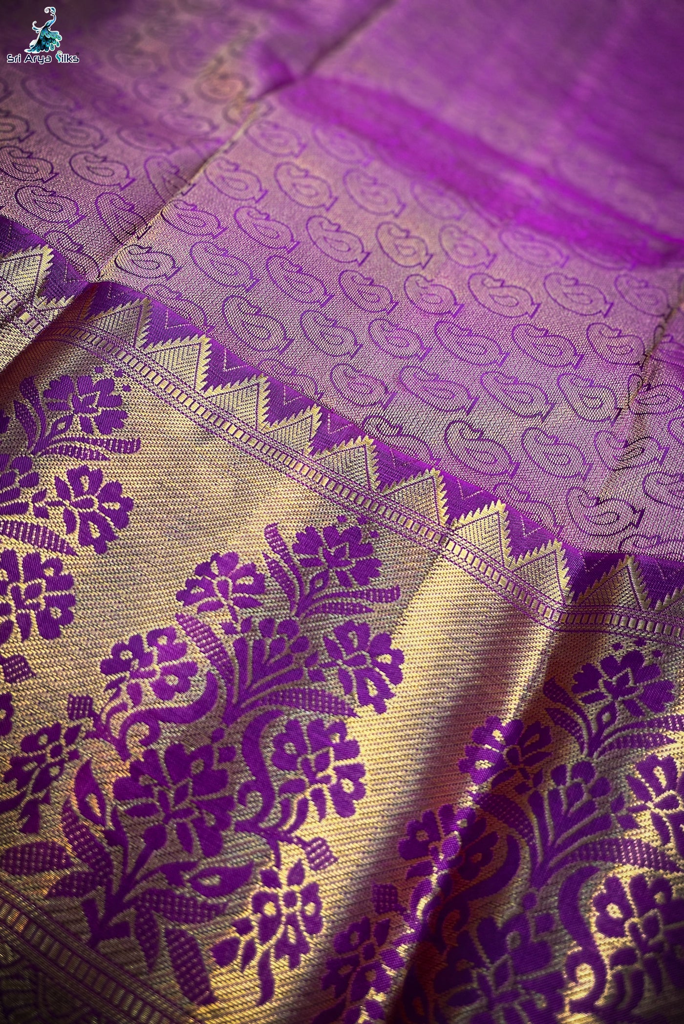 Black & Magenta Brocade Pure Kanchivaram Silk Saree