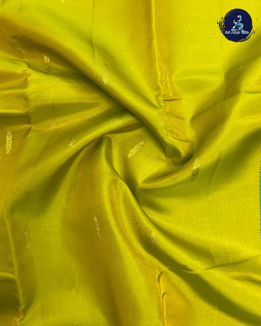 Green and Copper Sulphate Blue Pure Kanchipuram Silk Saree