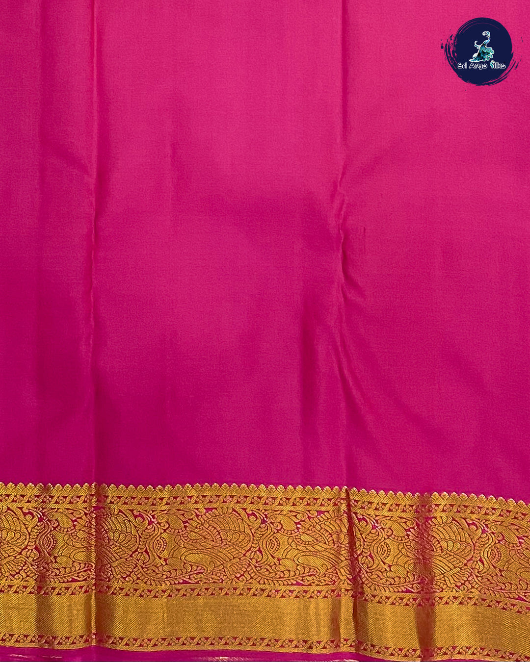 Grey Traditional Silk Saree With Pink Blouse & Buttas Pattern