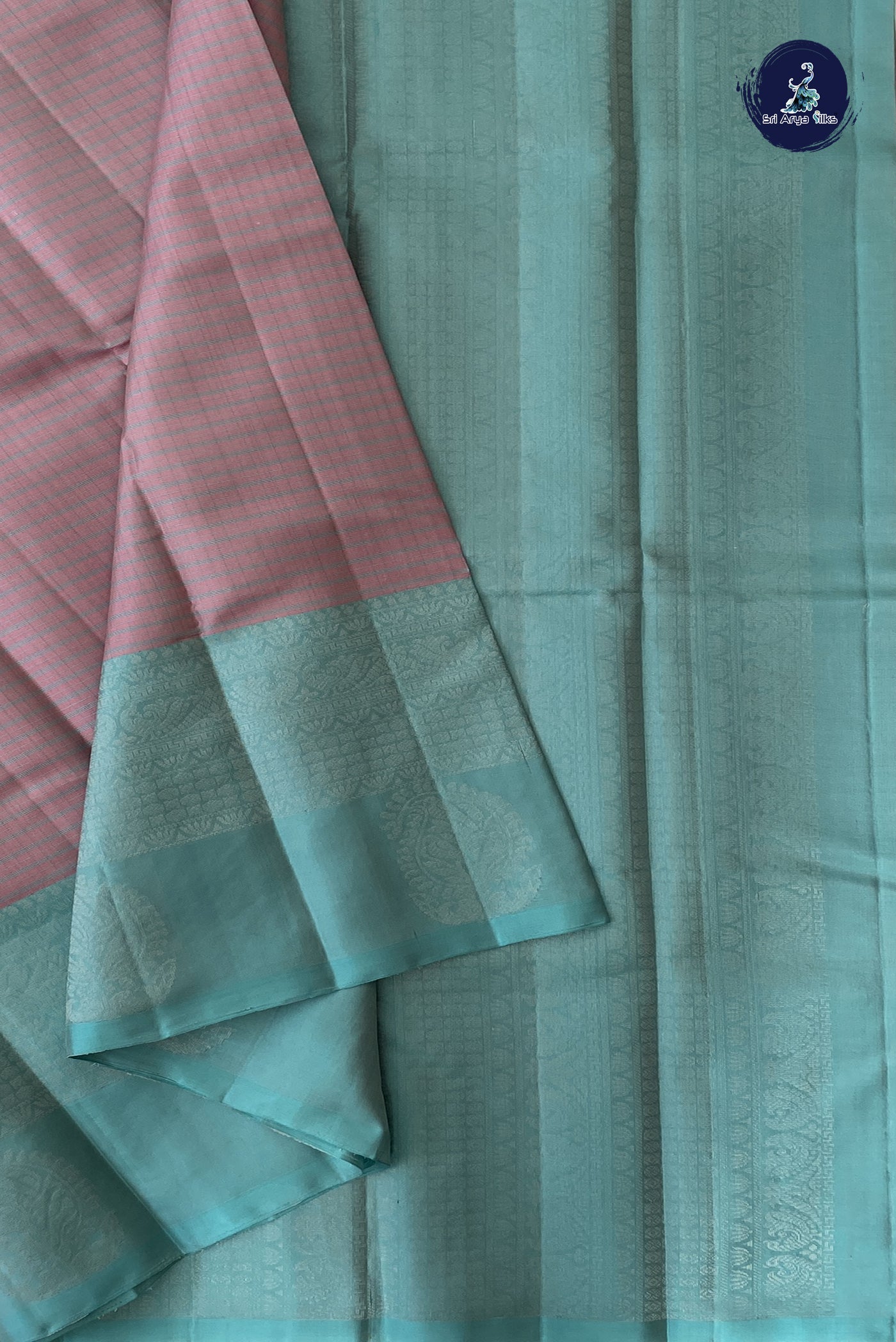 Light pink Soft Silk Saree With Thread Work Pattern