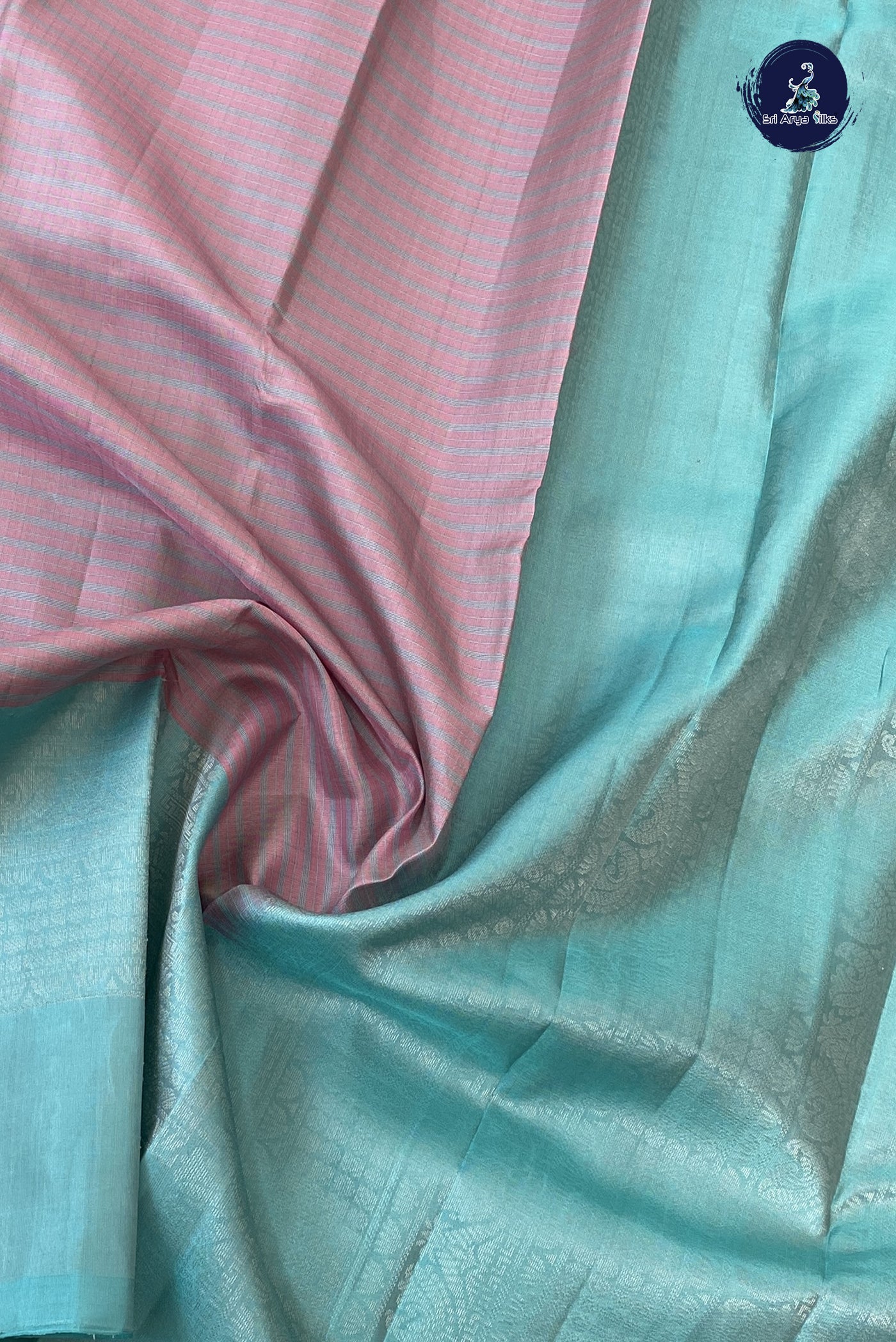 Light pink Soft Silk Saree With Thread Work Pattern