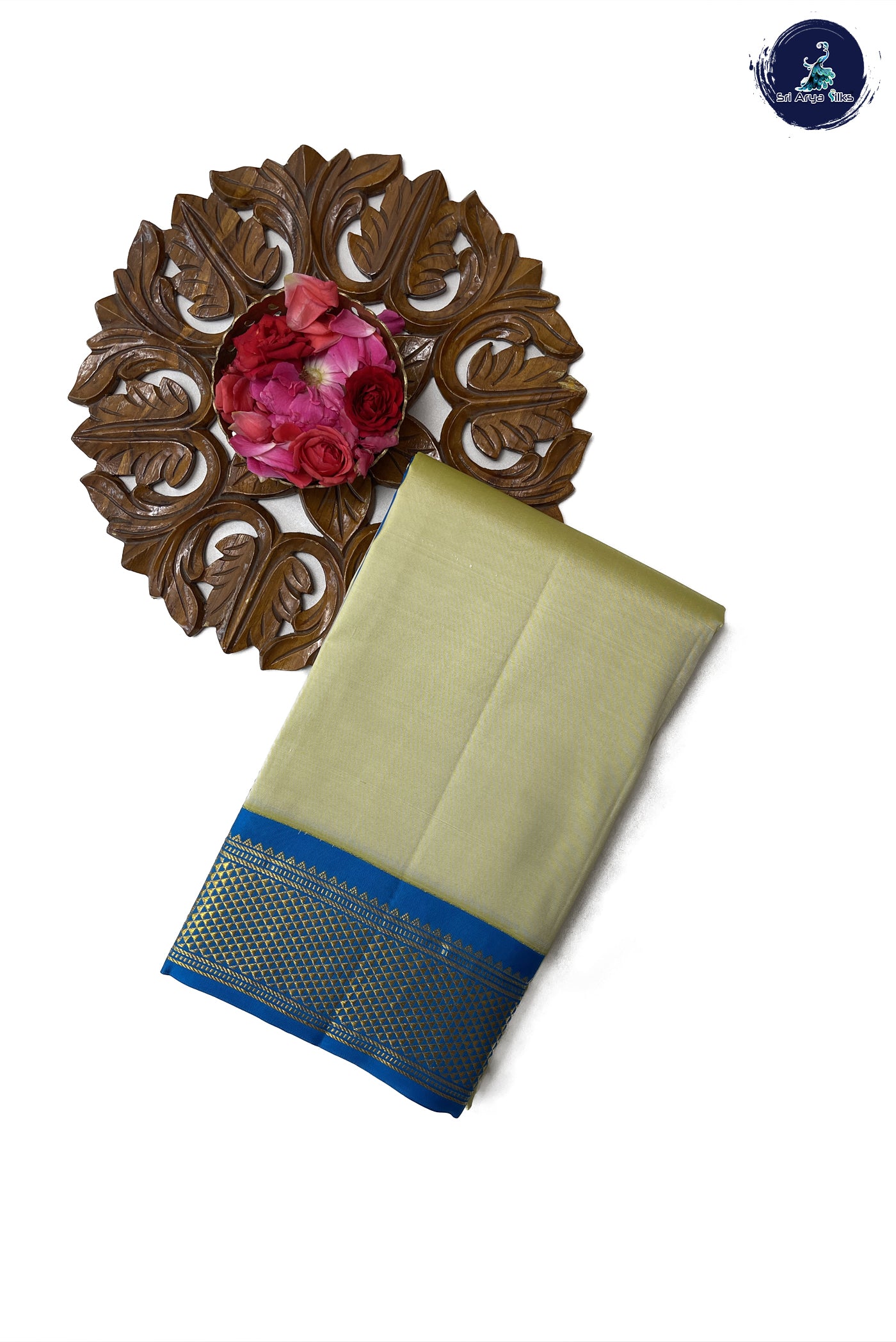 Creamish Yellow Silk Saree With Plain Pattern