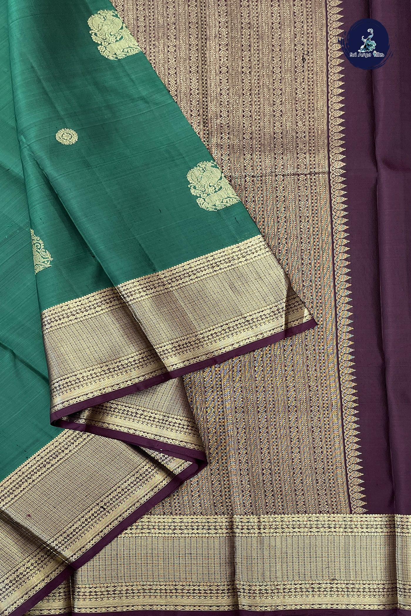 Green Bridal Silk Saree With Zari Buttas Pattern