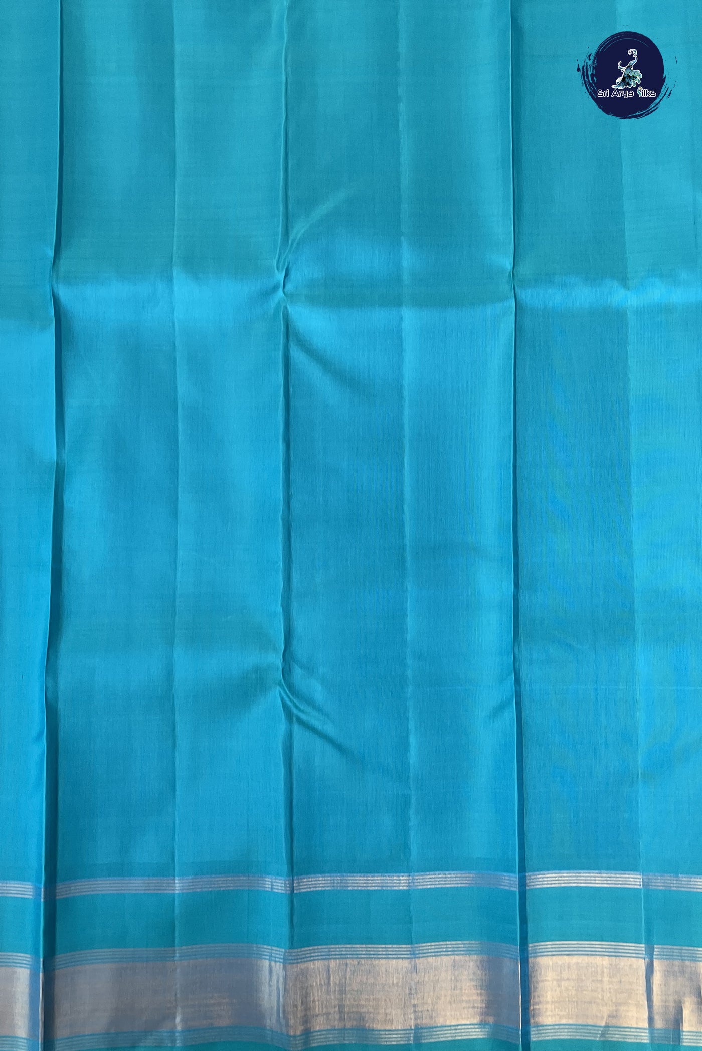 Dark Brinjal Checked Saree With Checked Pattern