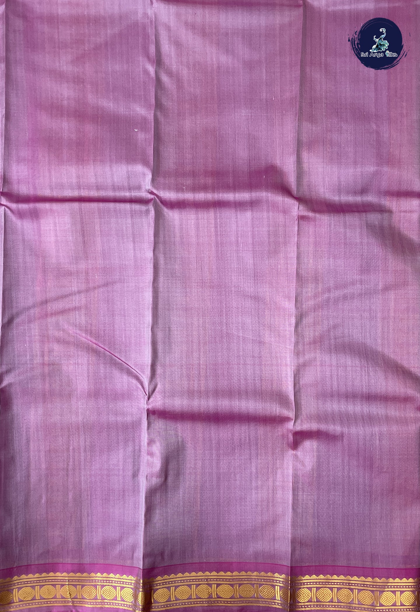 Grey Traditional Silk Saree With Plain Pattern