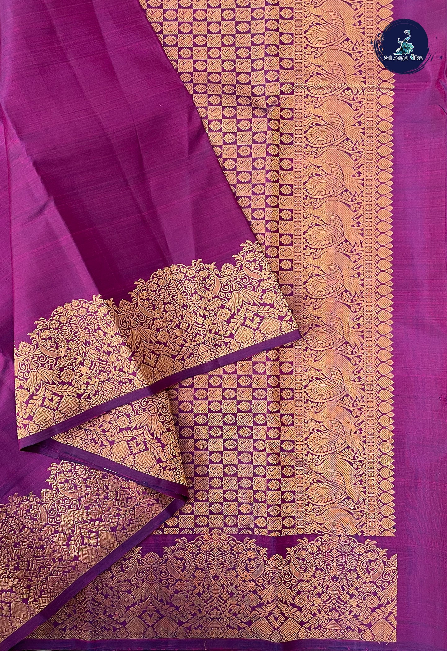 Jamun Traditional Silk Saree With Plain Pattern