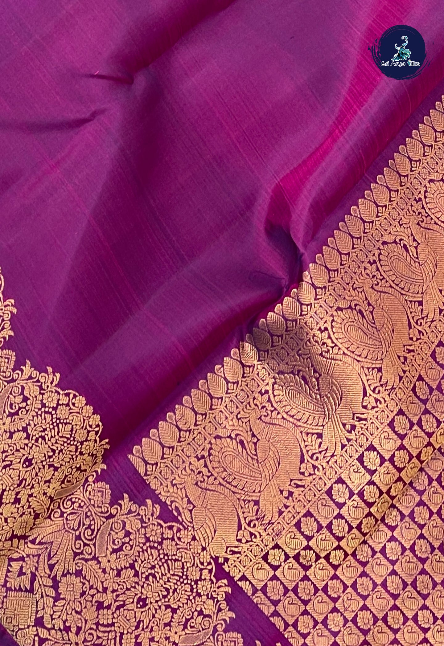 Jamun Traditional Silk Saree With Plain Pattern