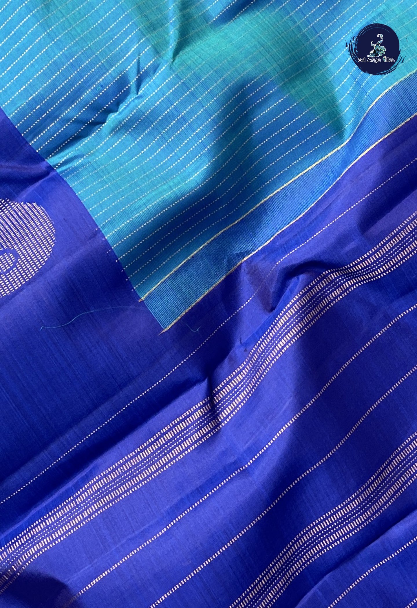 Dual Tone Blue Traditional Silk Saree With Stripes Pattern