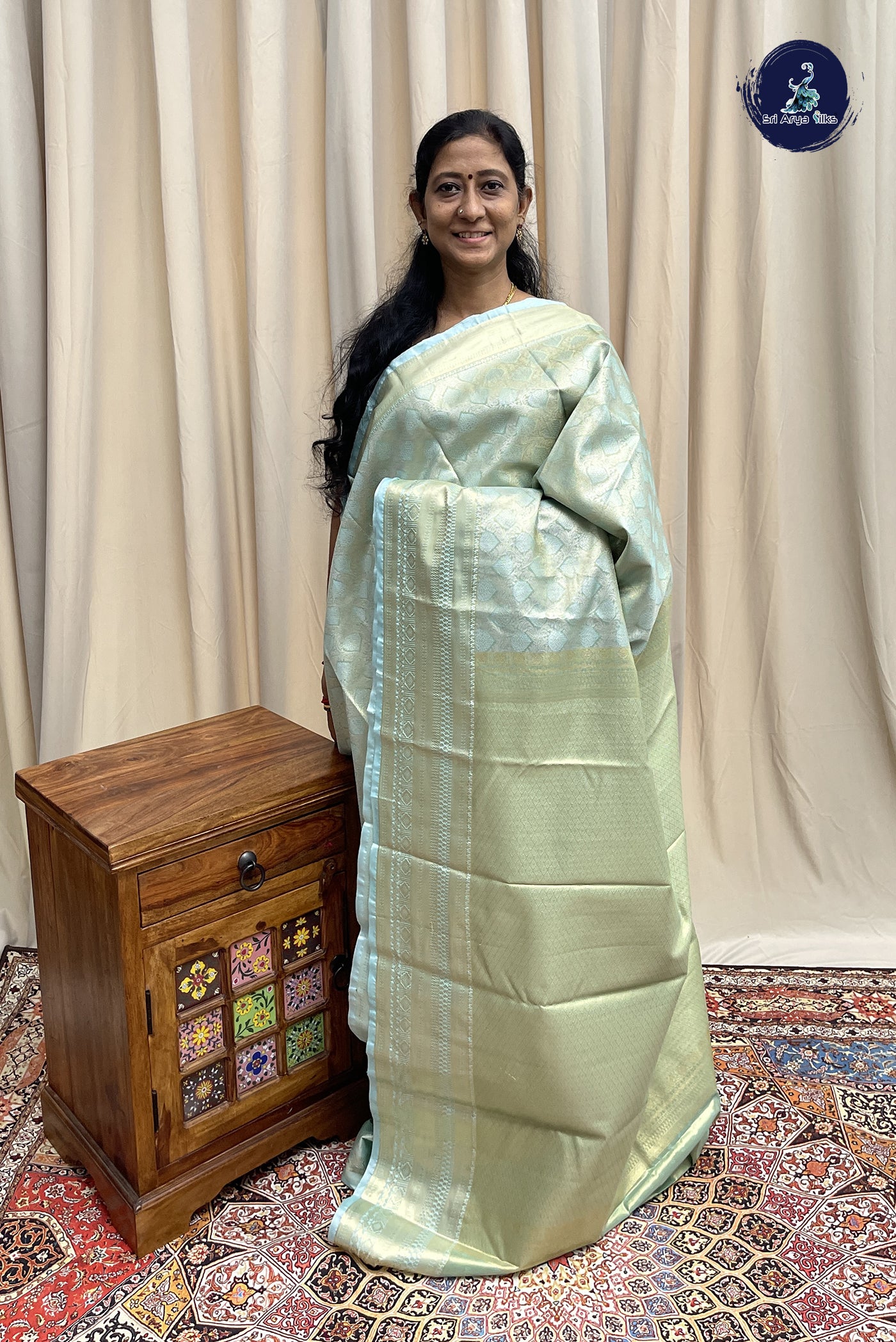 Pastel Shade Soft Silk Saree With Jacquard Pattern