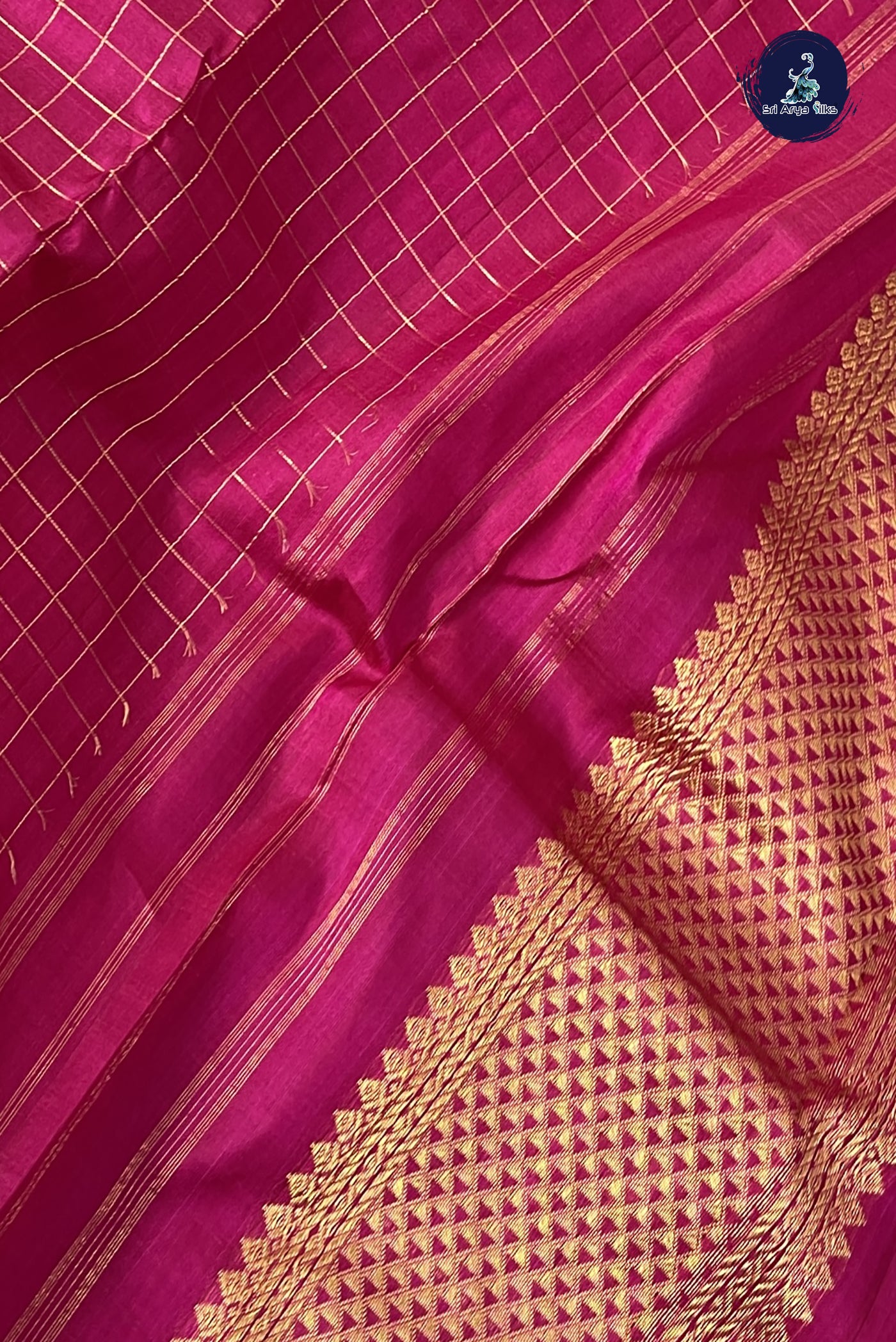 Magenta Light Weight Silk Saree With Zari Checked Pattern