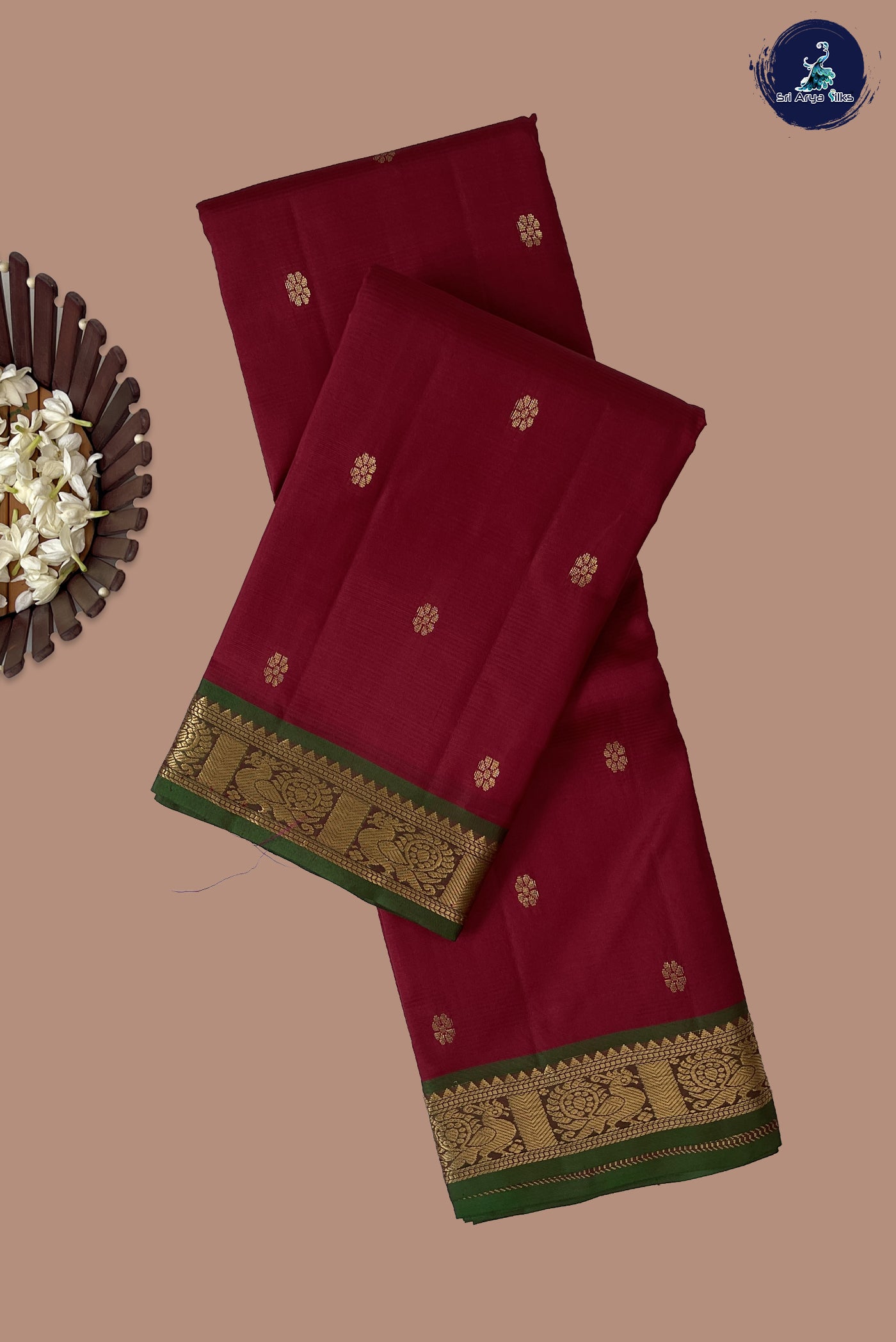 Arakku Light Weight Silk Saree With Zari Buttas Pattern