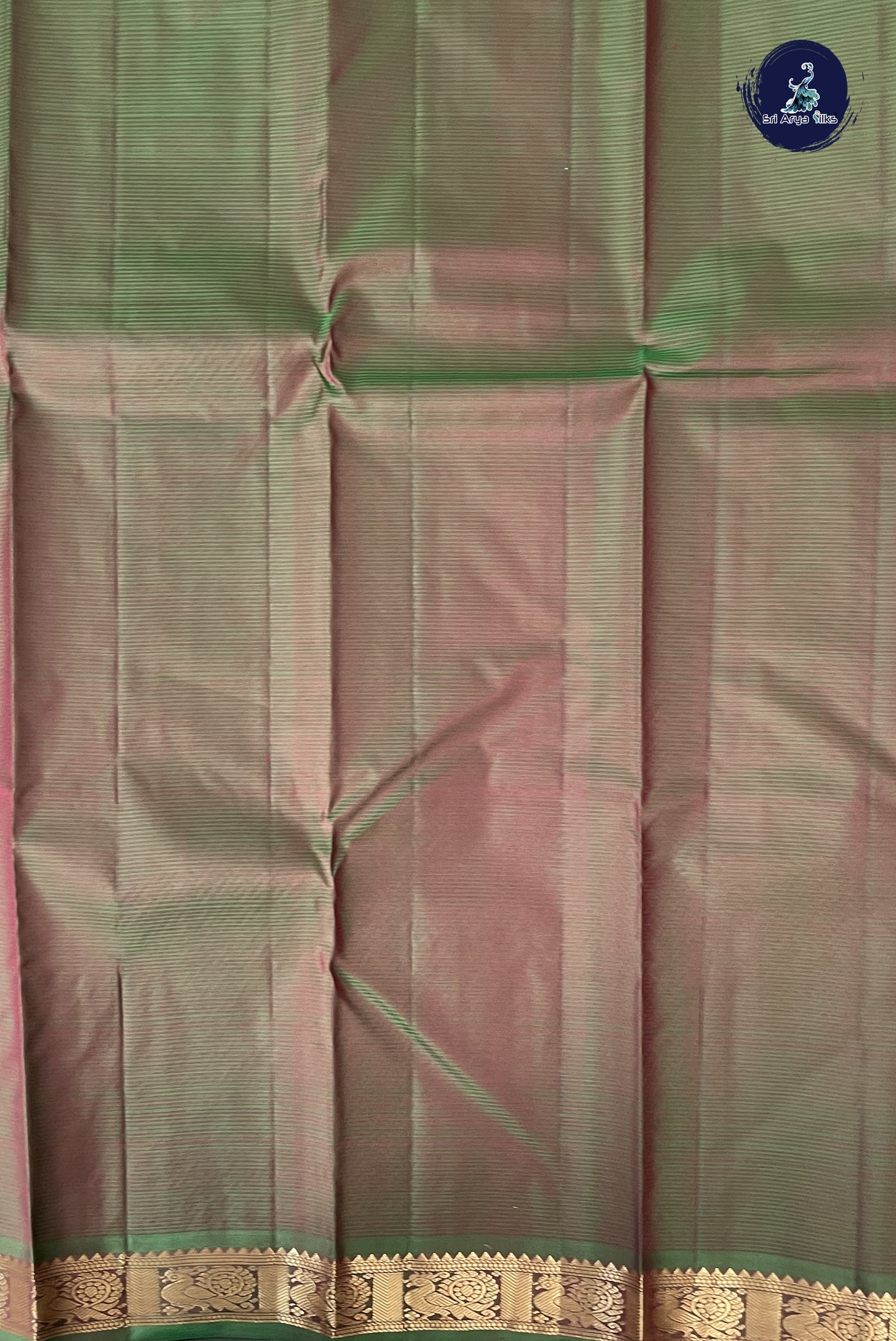 Arakku Light Weight Silk Saree With Zari Buttas Pattern