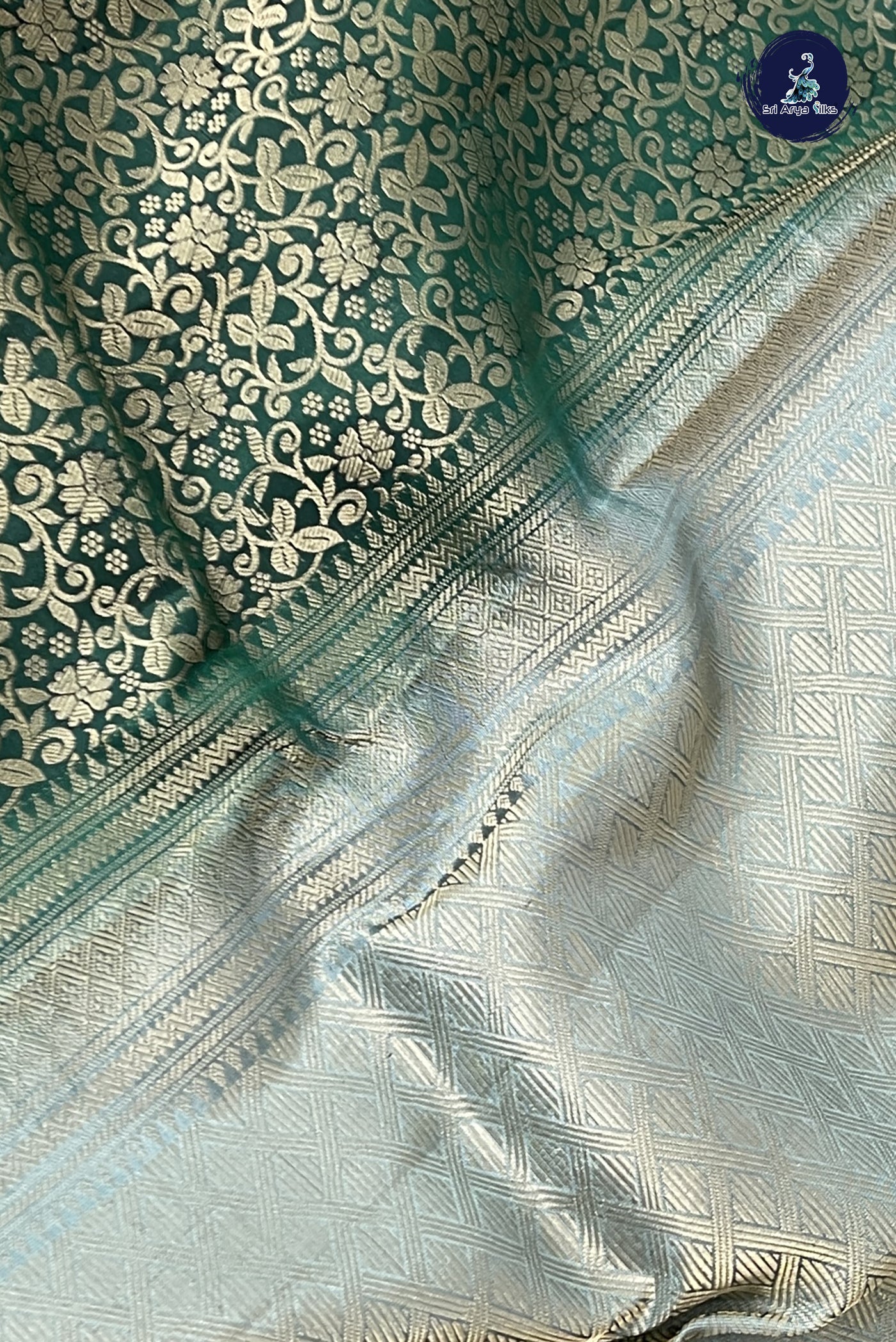 Dark Green Half Pure Silk Saree With Jacquard Pattern
