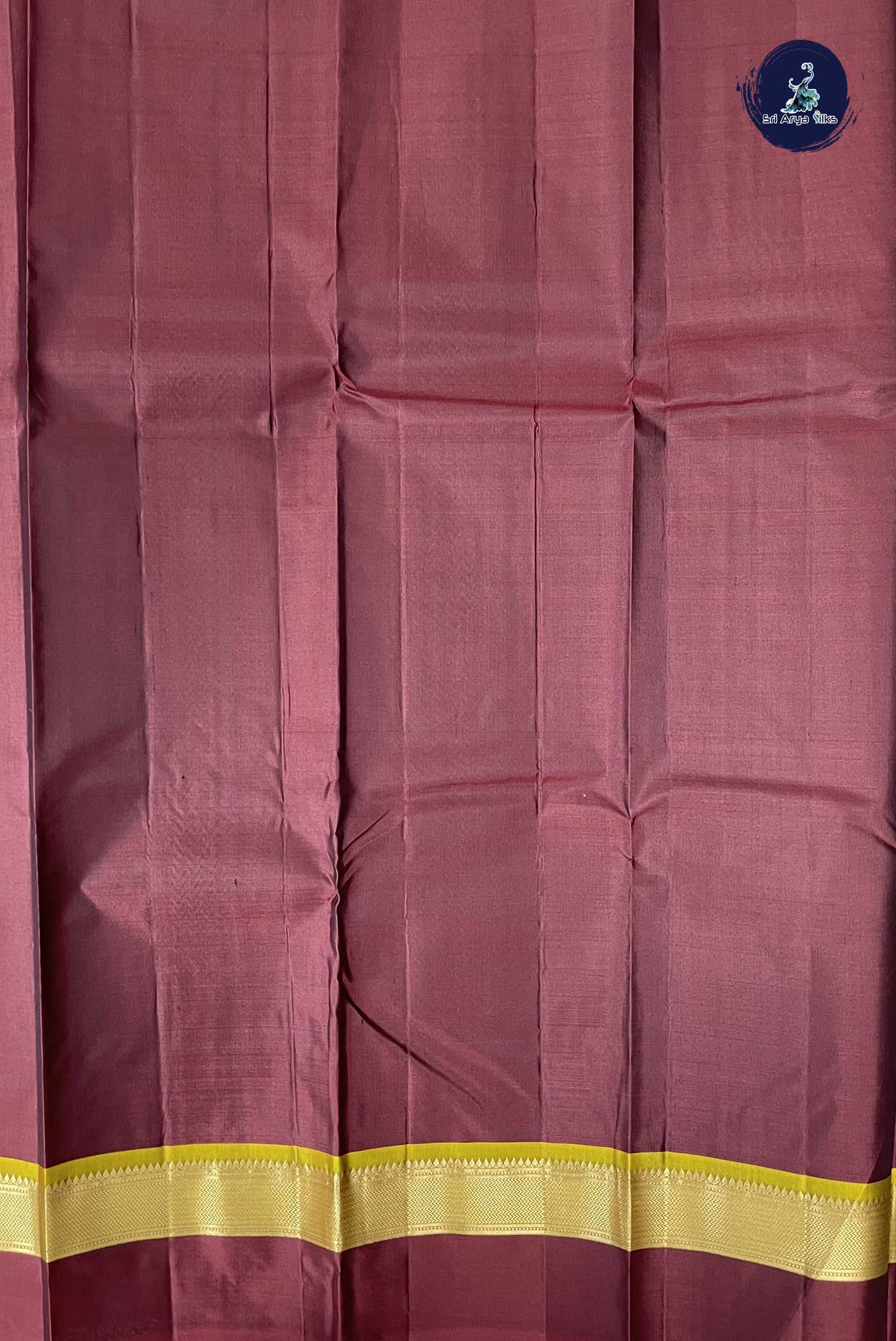 Green Light Weight Silk Saree With Zari Buttas Pattern