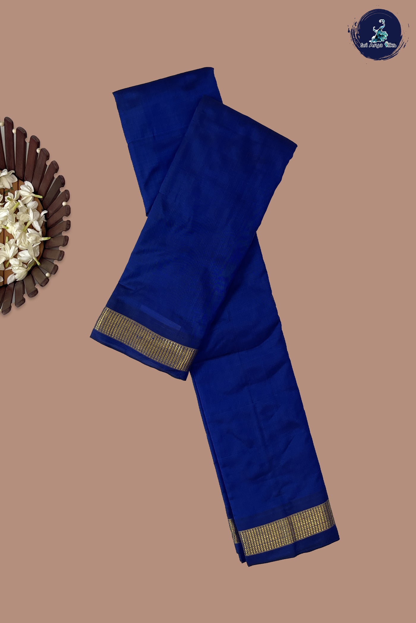 Dark Blue Light Weight Silk Saree With Plain Pattern