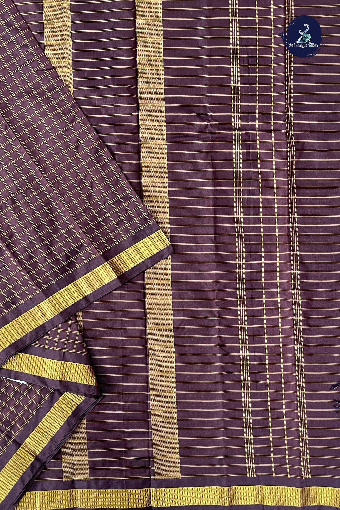 Brown Light Weight Silk Saree With Checked Pattern