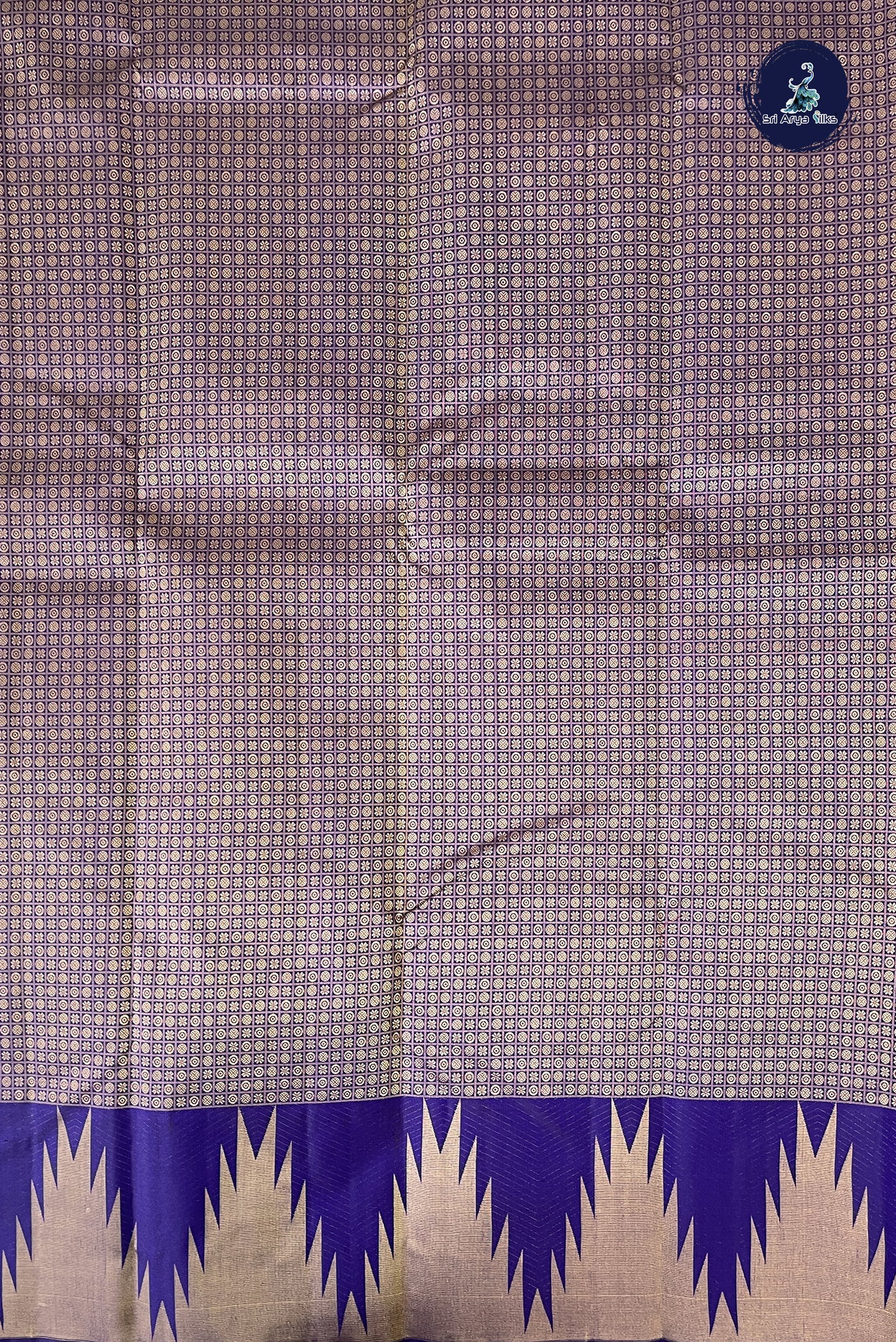 Dark Blue Traditional Silk Saree With Plain Pattern