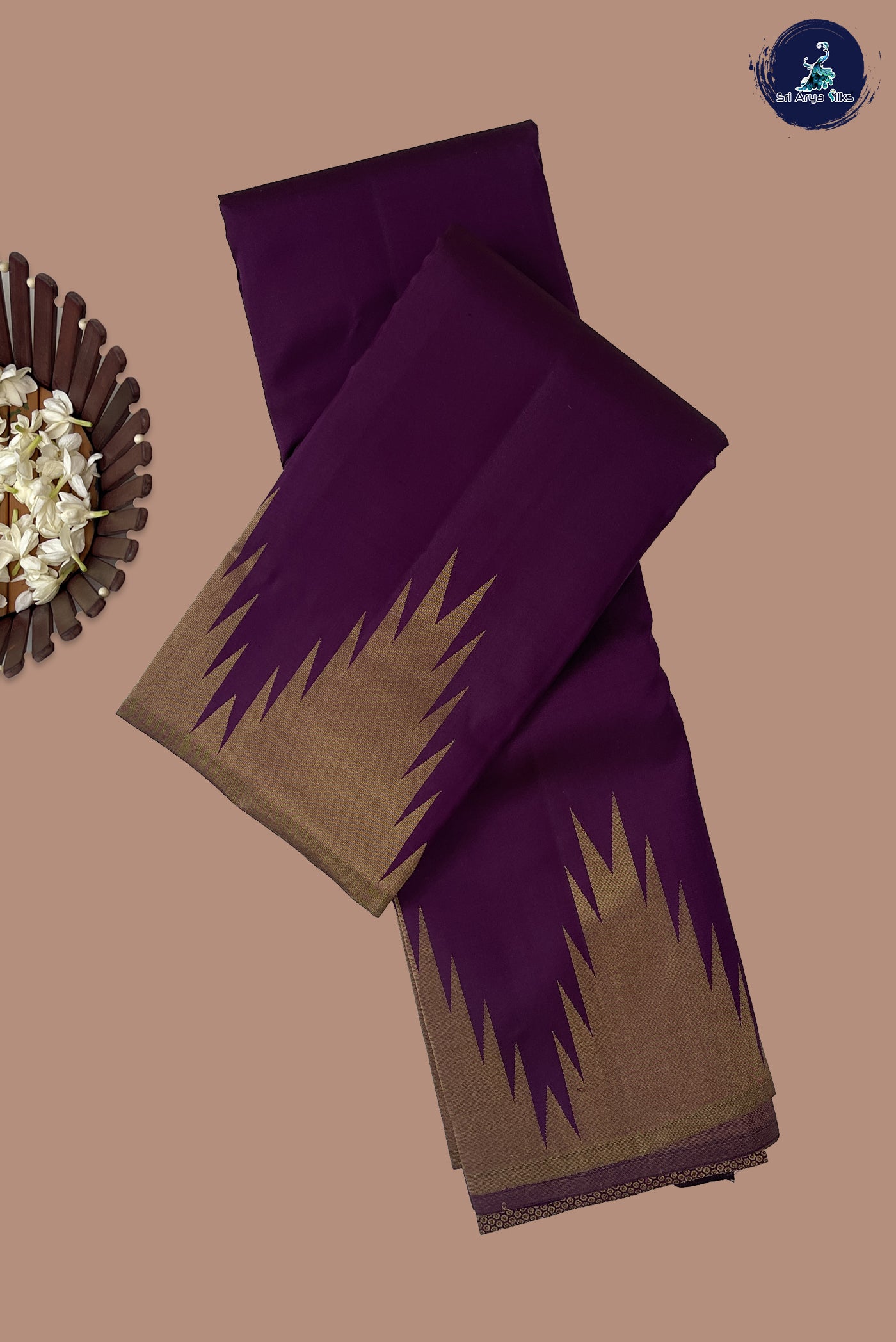 Dark Brinjal Traditional Silk Saree With Plain Pattern