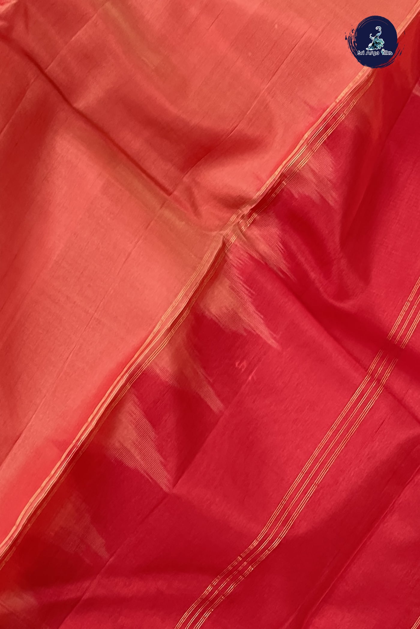 Peach Light Weight Silk Saree With Plain Pattern
