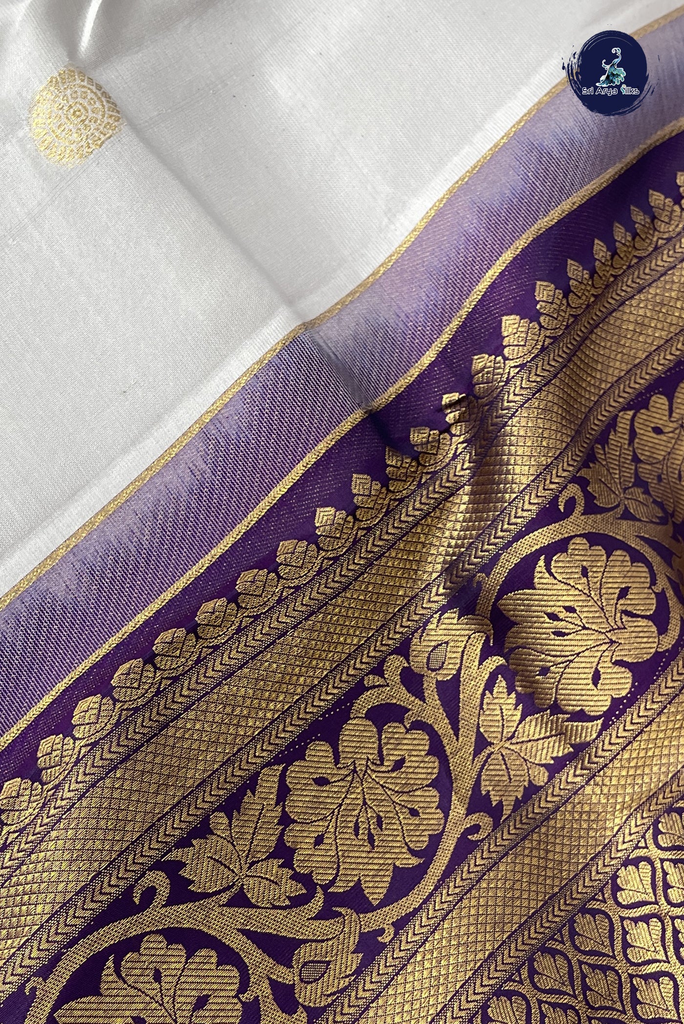 Grey Korvai Contrast Silk Saree With Zari Checked Pattern