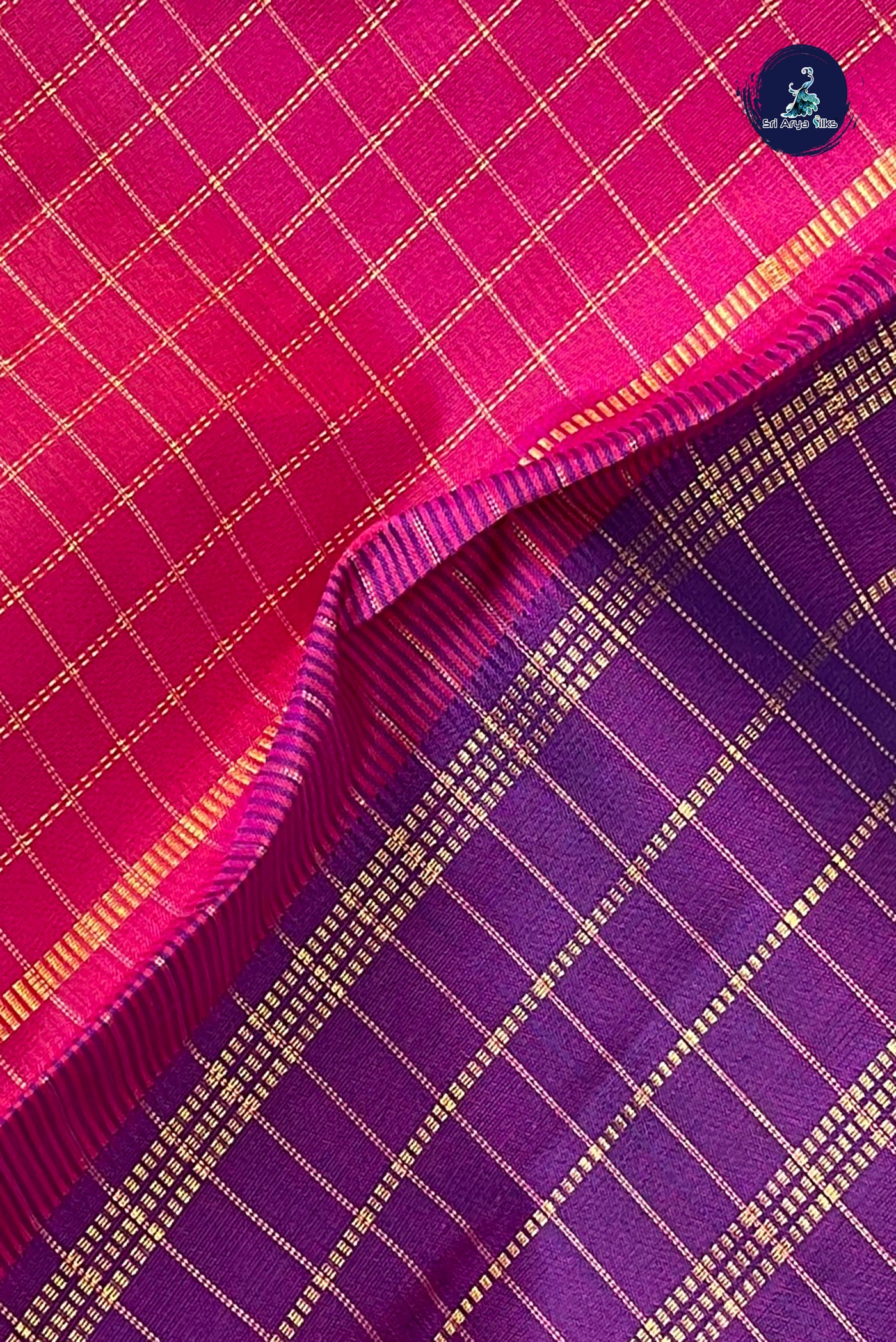 Dual Tone Pink Checked Saree With Zari Checked Pattern