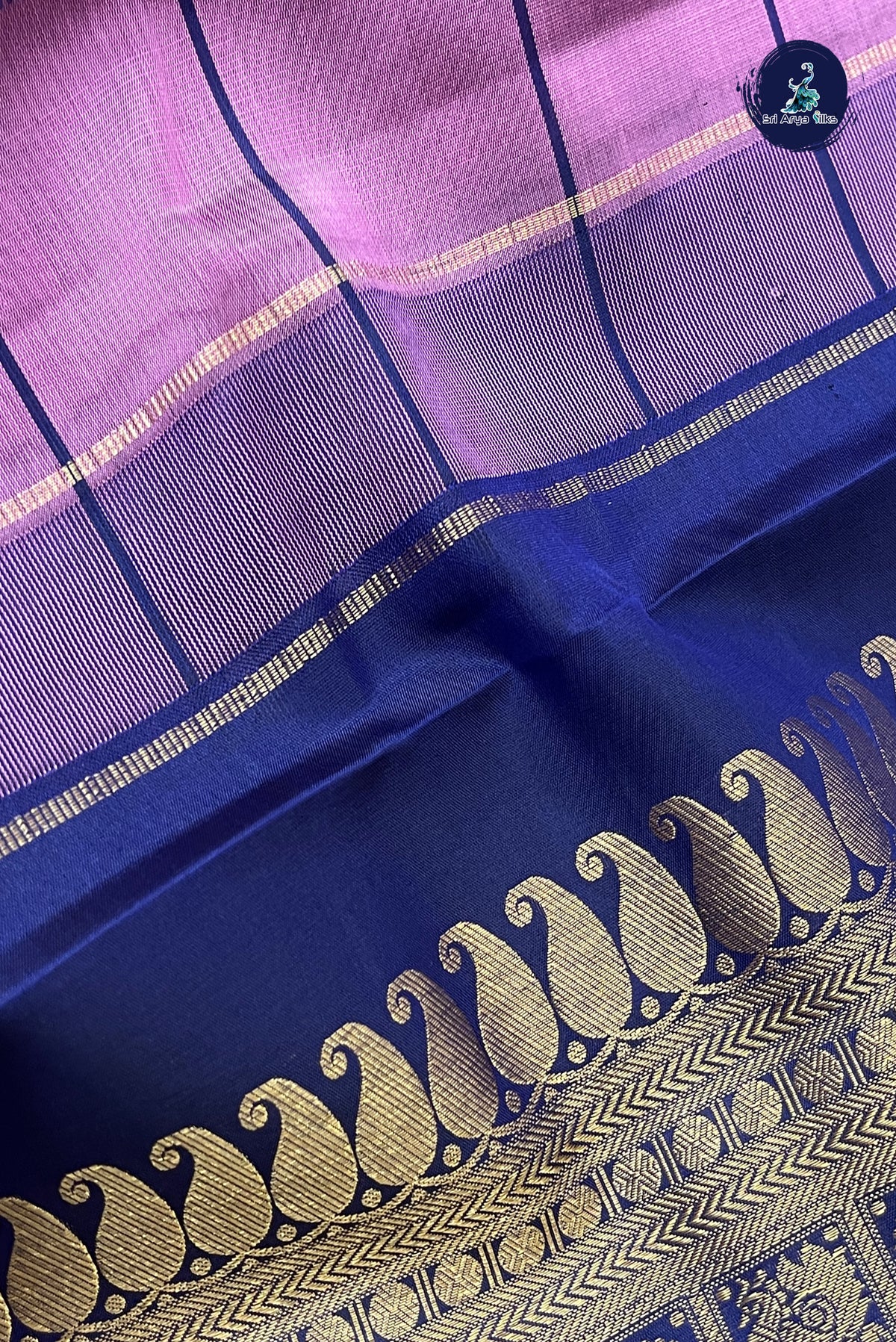 Mauve Traditional Silk Saree With Checked Pattern