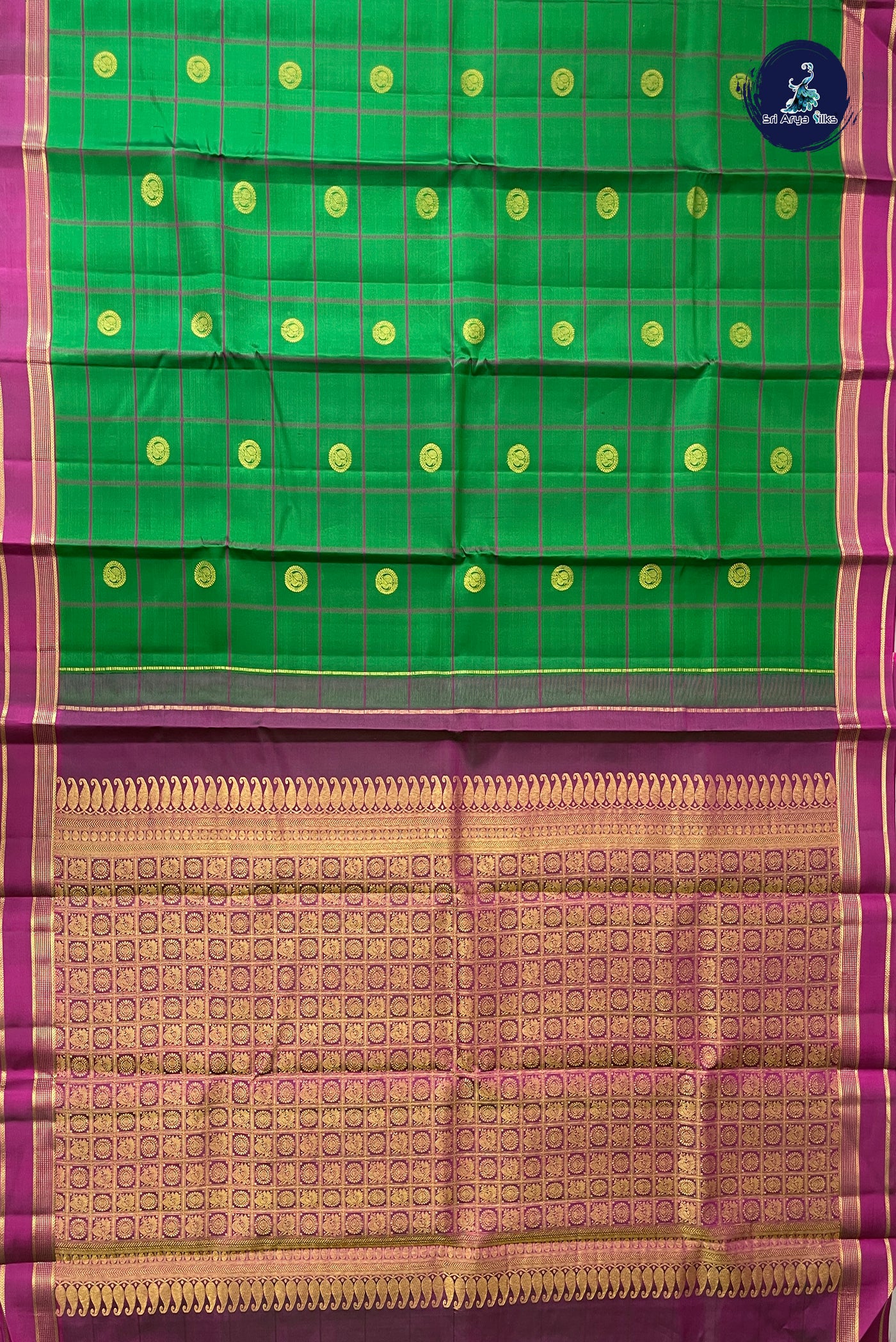 Green Traditional Silk Saree With Checked Pattern