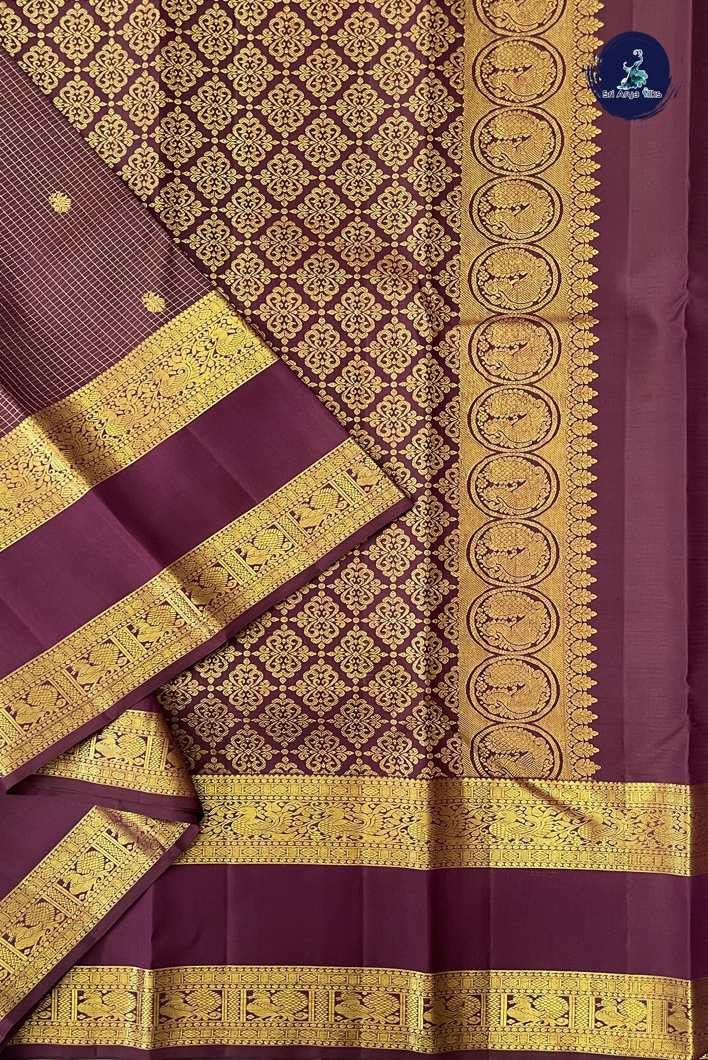 Brown Checked Saree With Zari Checked Pattern