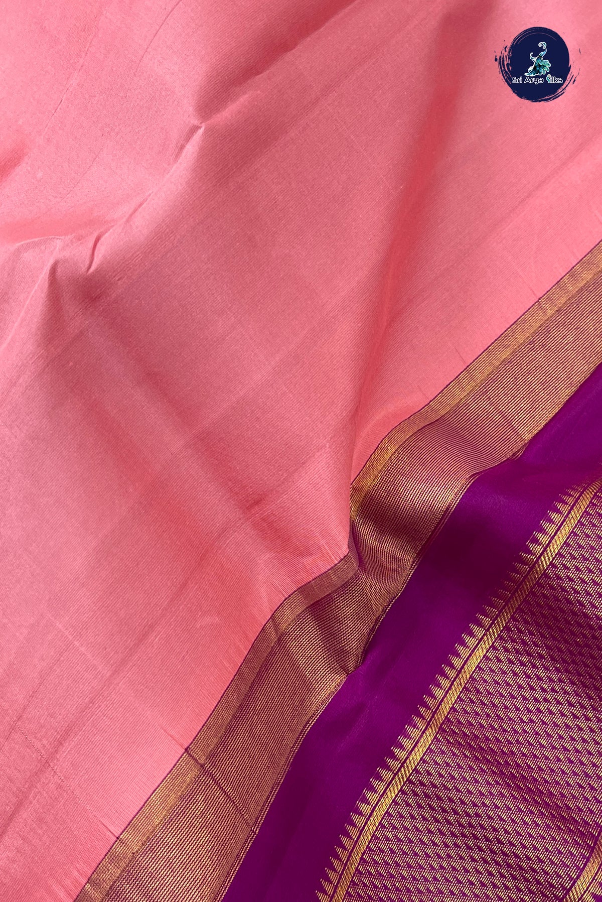 Light Pink Korvai Contrast Silk Saree With Plain Pattern