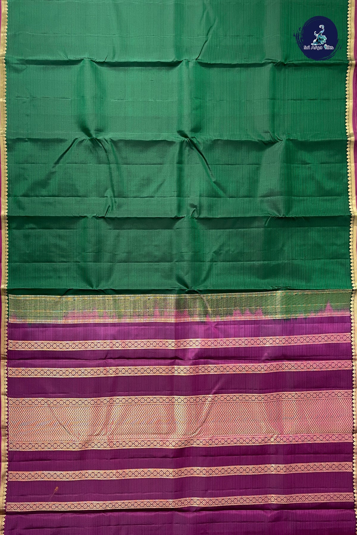 Bottle Green Light Weight Silk Saree With Doria Lines Pattern