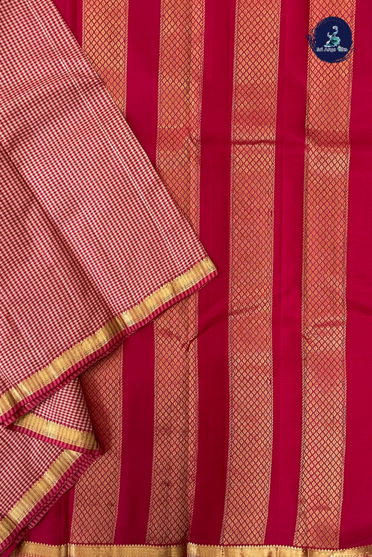 Pink Light Weight Silk Saree With Checked Pattern